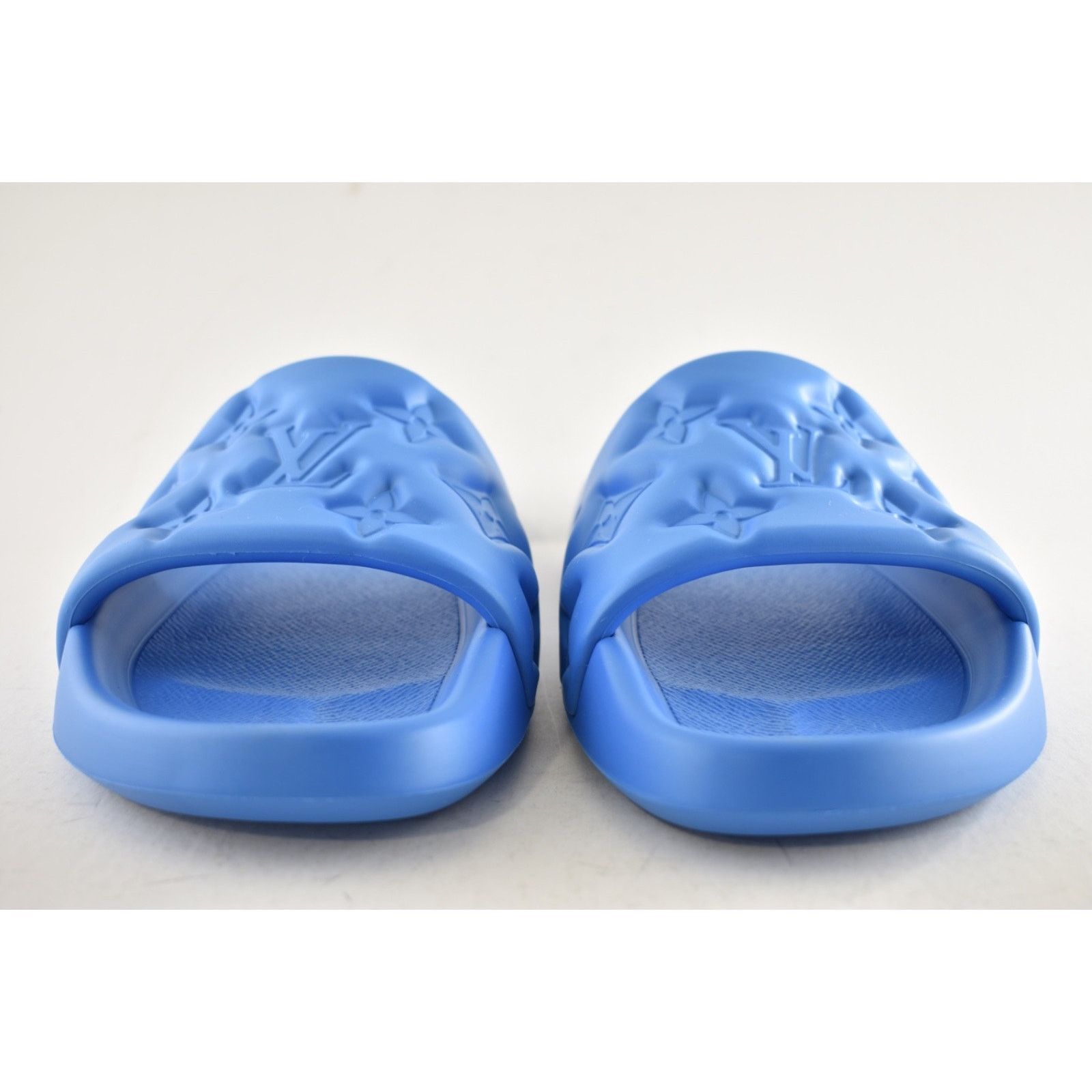 Louis Vuitton Louis Vuitton Waterfront Monogram LV Sandal UK 9 US 10 11 Size US 9 / EU 42 - 8 Thumbnail
