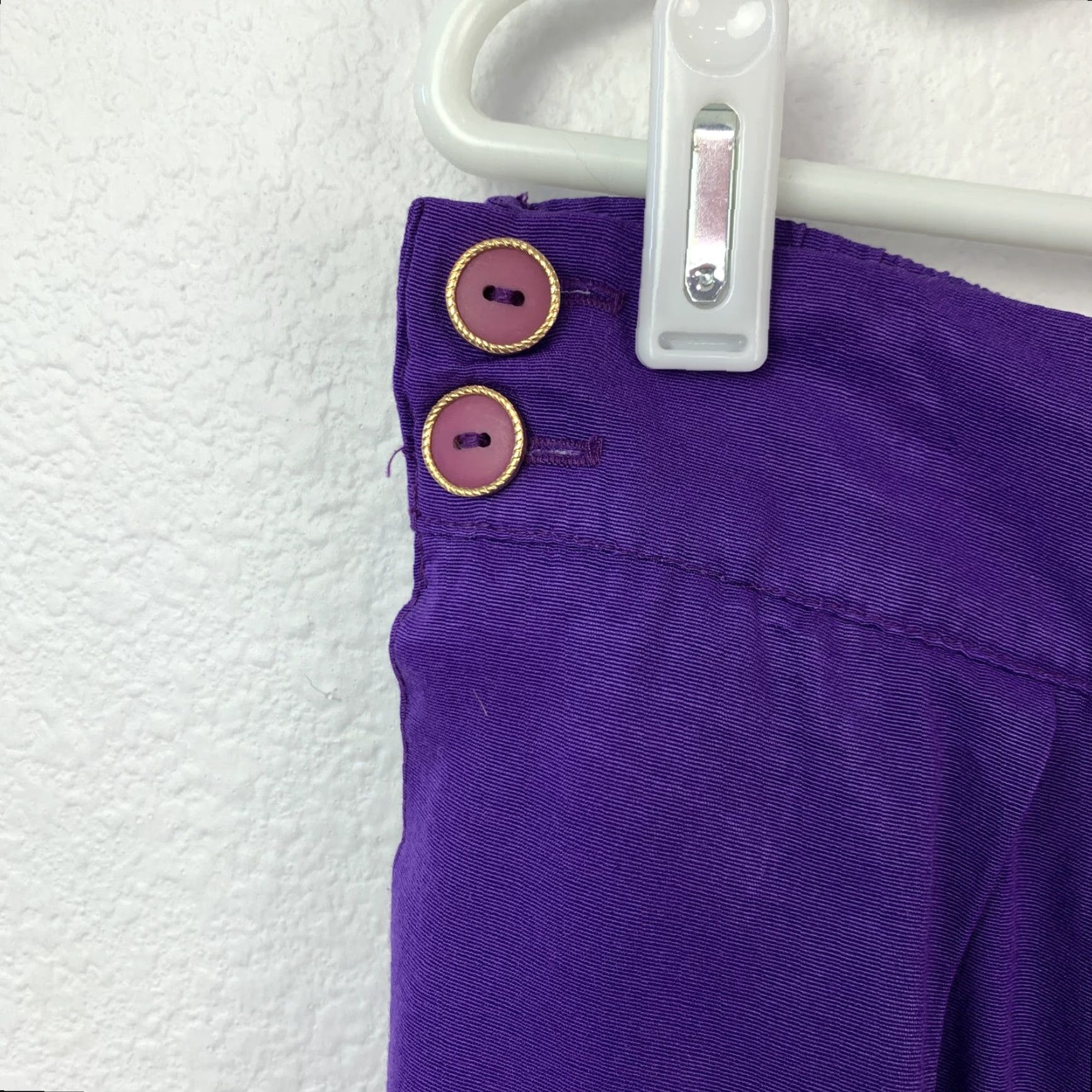 Vintage VINTAGE Gitano Women's Purple Pleated Pull On Culottes Shorts L Lightweight Size 36" / US 14 / IT 50 - 4 Thumbnail