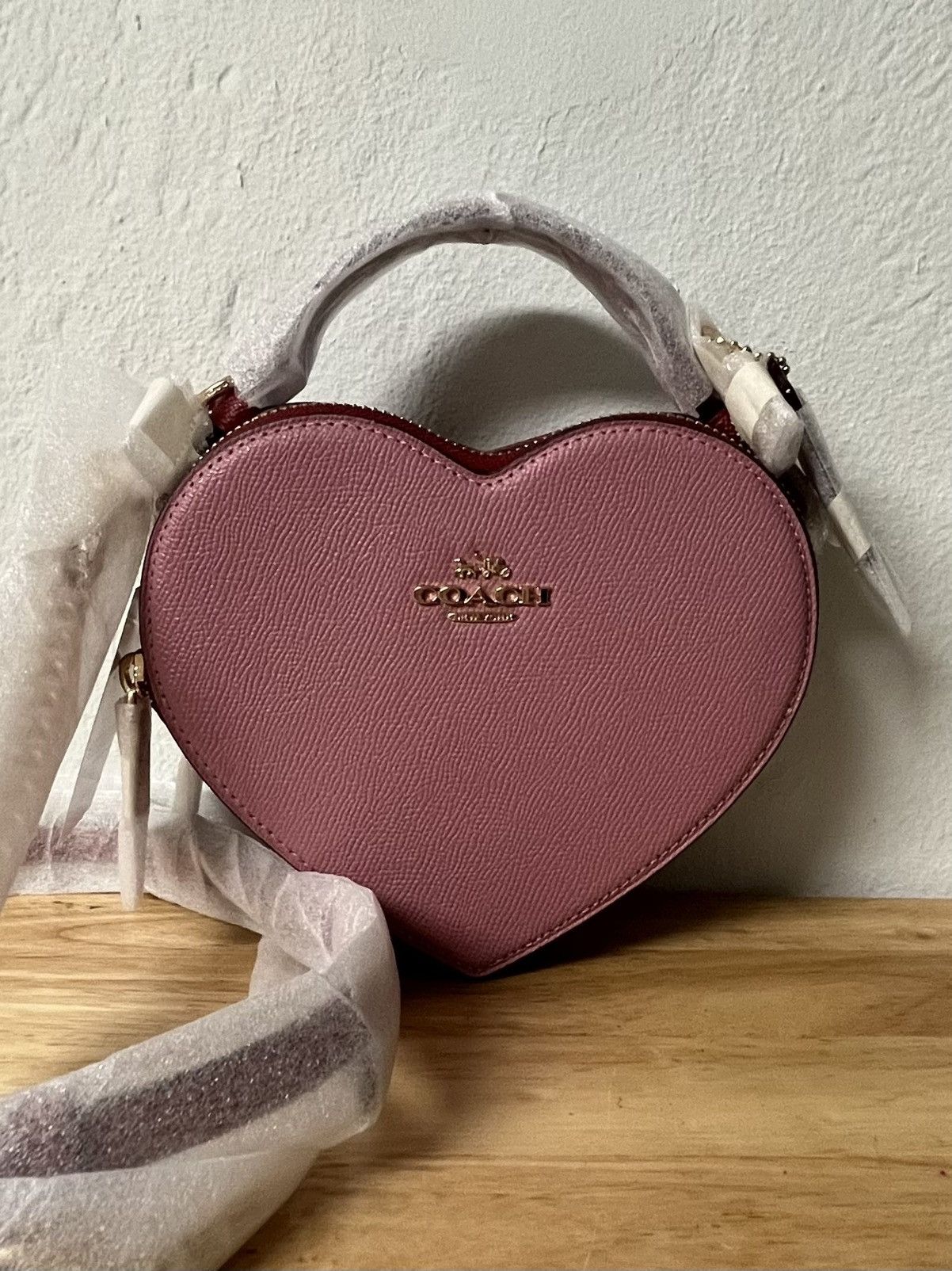 coach heart crossbody in colorblock