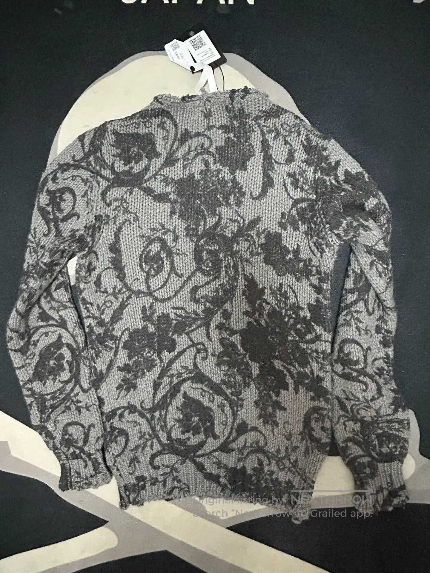 Dolce & Gabbana Dolce & Gabbana Knit Sweater with Iris Pattern. Size L / US 10 / IT 46 - 4 Thumbnail