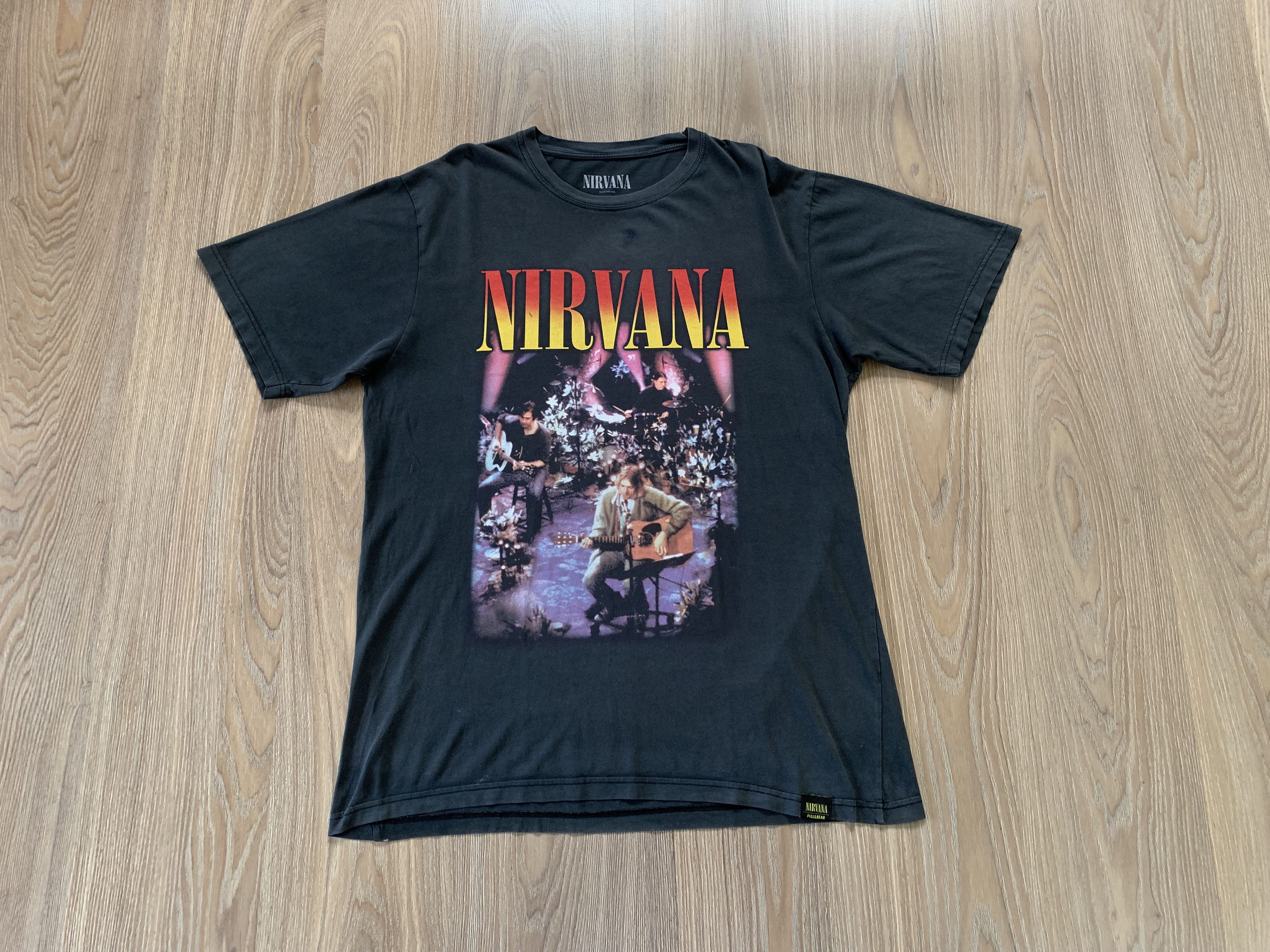Pull & Bear Pull&Bear Nirvana Unplagged In New York Tour T Shirt Size US L / EU 52-54 / 3 - 10 Thumbnail