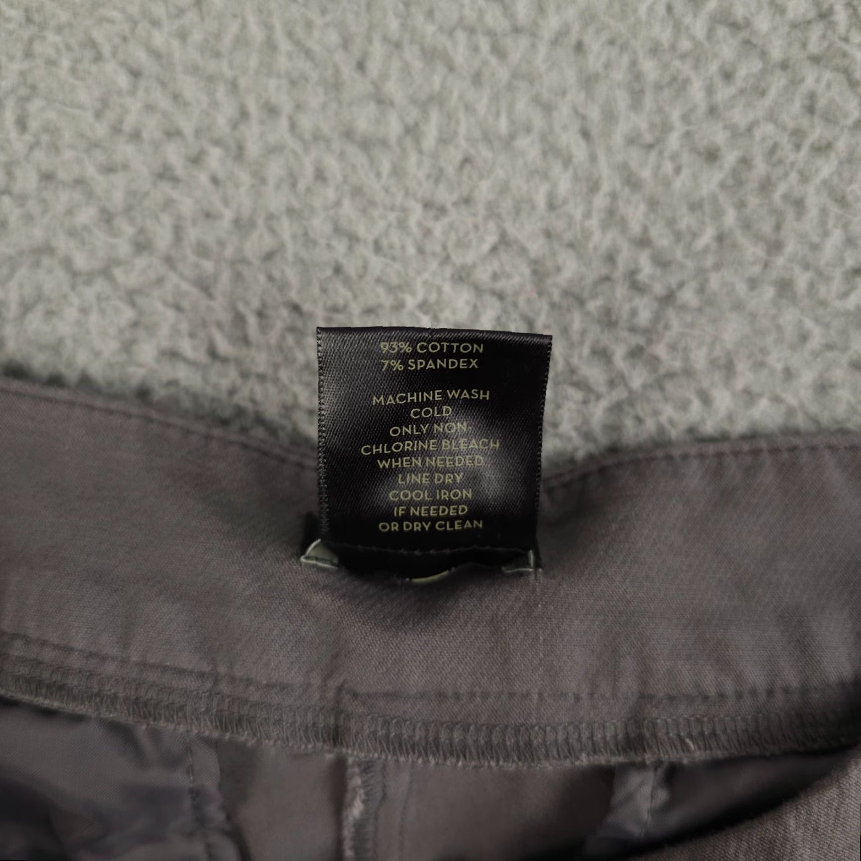 Ann Taylor Ann Taylor Pants Womens 8 Gray Signature Flat Front Straight Leg Ankle Casual Gray Pants Womens 8 Ankle Straight Leg Flat Front Signature Casual Size 30" / US 8 / IT 44 - 4 Thumbnail