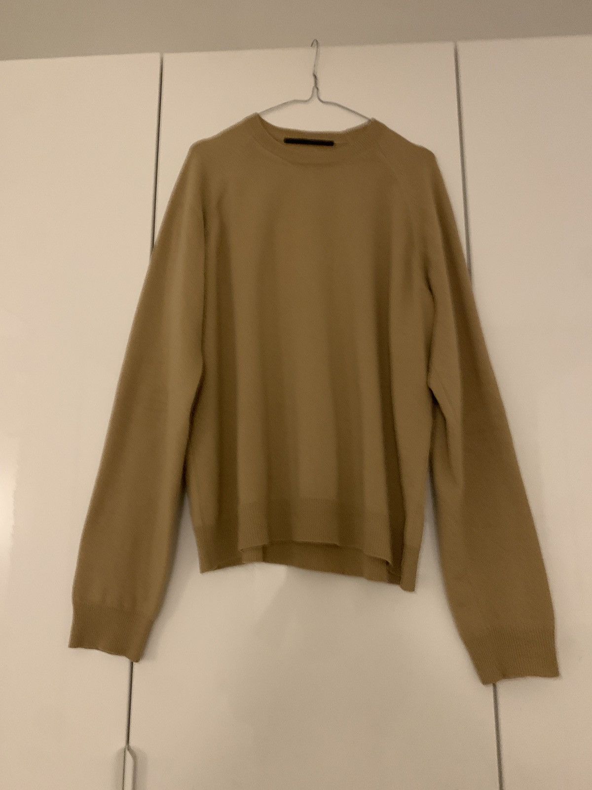 Haider Ackermann Camel round neck sweater Size US L / EU 52-54 / 3 - 1 Thumbnail