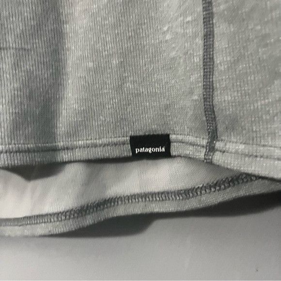 Patagonia Patagonia Capilene 2 Lightweight 1/4 Zip Neck Top‎ sz small Size US S / EU 44-46 / 1 - 3 Thumbnail