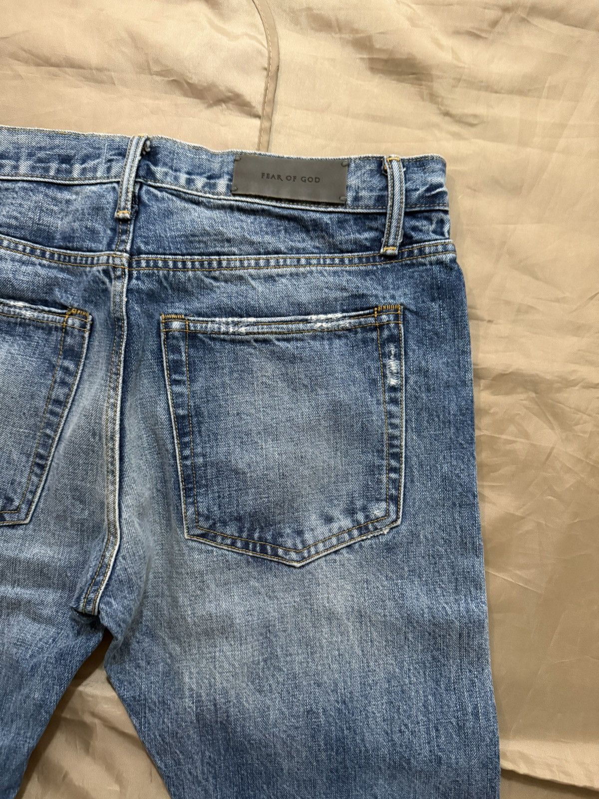 Fear of God Fear Of God 5th Collection Vintage Wash Denim Size 34 Size US 34 / EU 50 - 10 Thumbnail