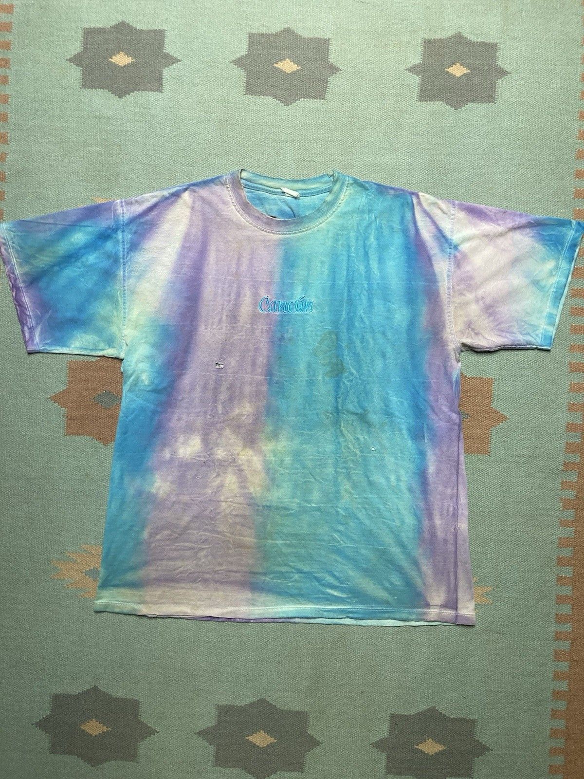 Vintage 90s t shirt tie dye Cancun Mexico embroidered distressed XL Size US XL / EU 56 / 4 - 1 Thumbnail