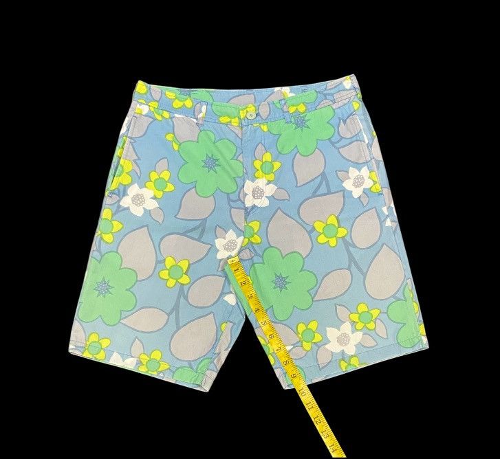 Comme des Garcons × Junya Watanabe Junya Watanabe X Comme Des Garçons Floral Print Short Pants Size US 31 - 13 Thumbnail