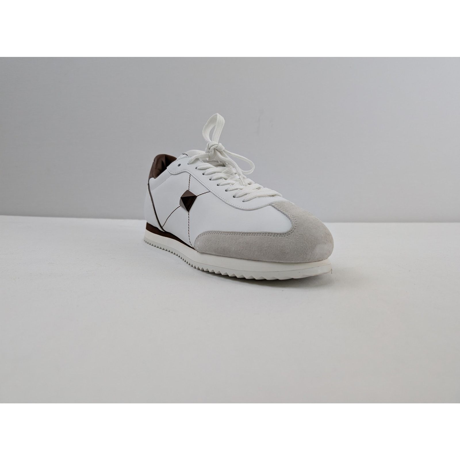Valentino o1rshd1 Stud-around Sneakers in Leather in White Size US 11 / EU 44 - 2 Thumbnail
