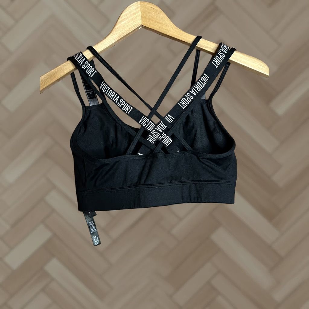 Victoria's Secret Victoria Sport Sports Bra Wireless Racerback S Black Womens Victoria's Secret Shirt? Size ONE SIZE - 1 Thumbnail