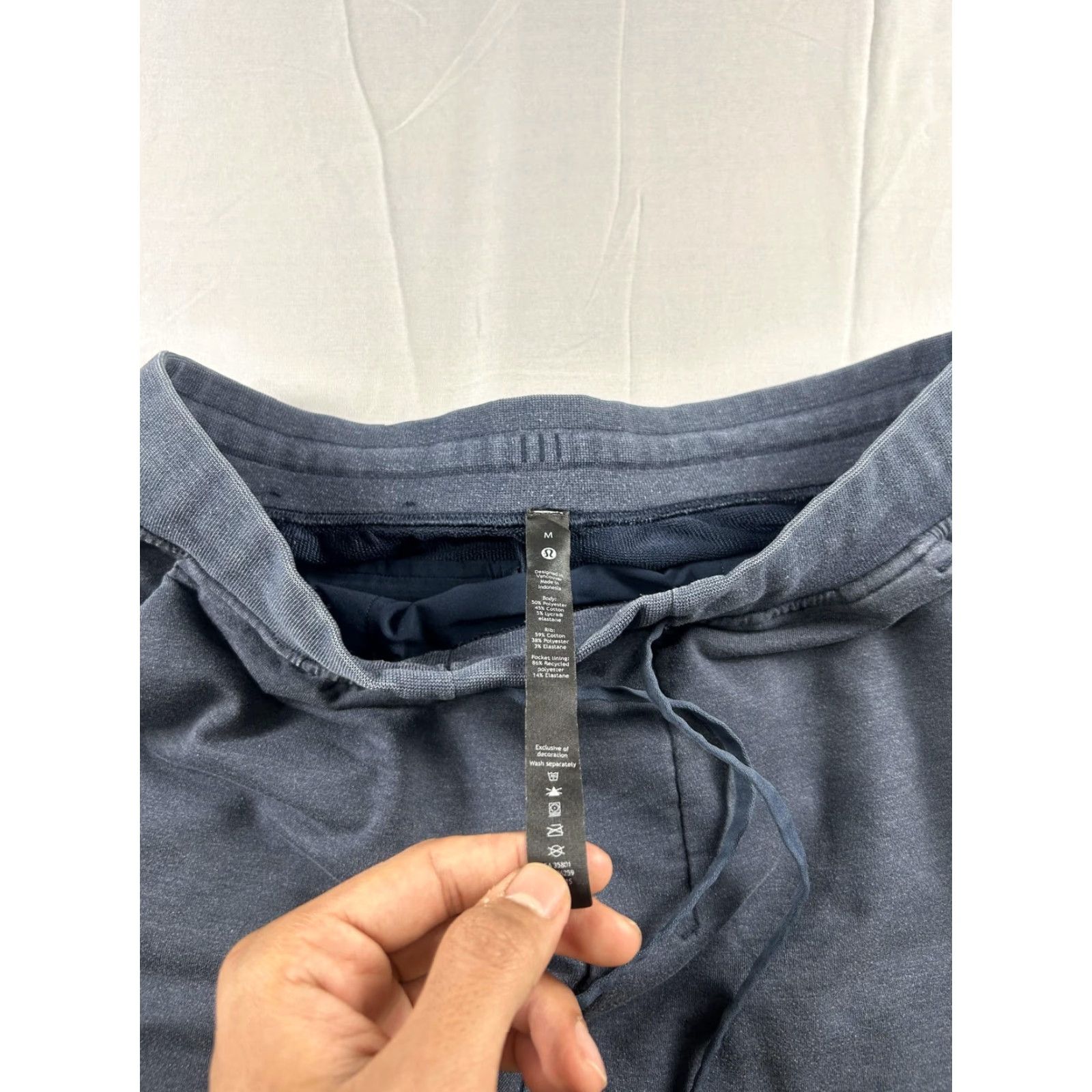 Lululemon Lululemon Pants Mens M Blue Jogger Sweatpants Elastic Waist Pocket Knit 26in Inseam Casual Activewear Size US 31 - 3 Thumbnail