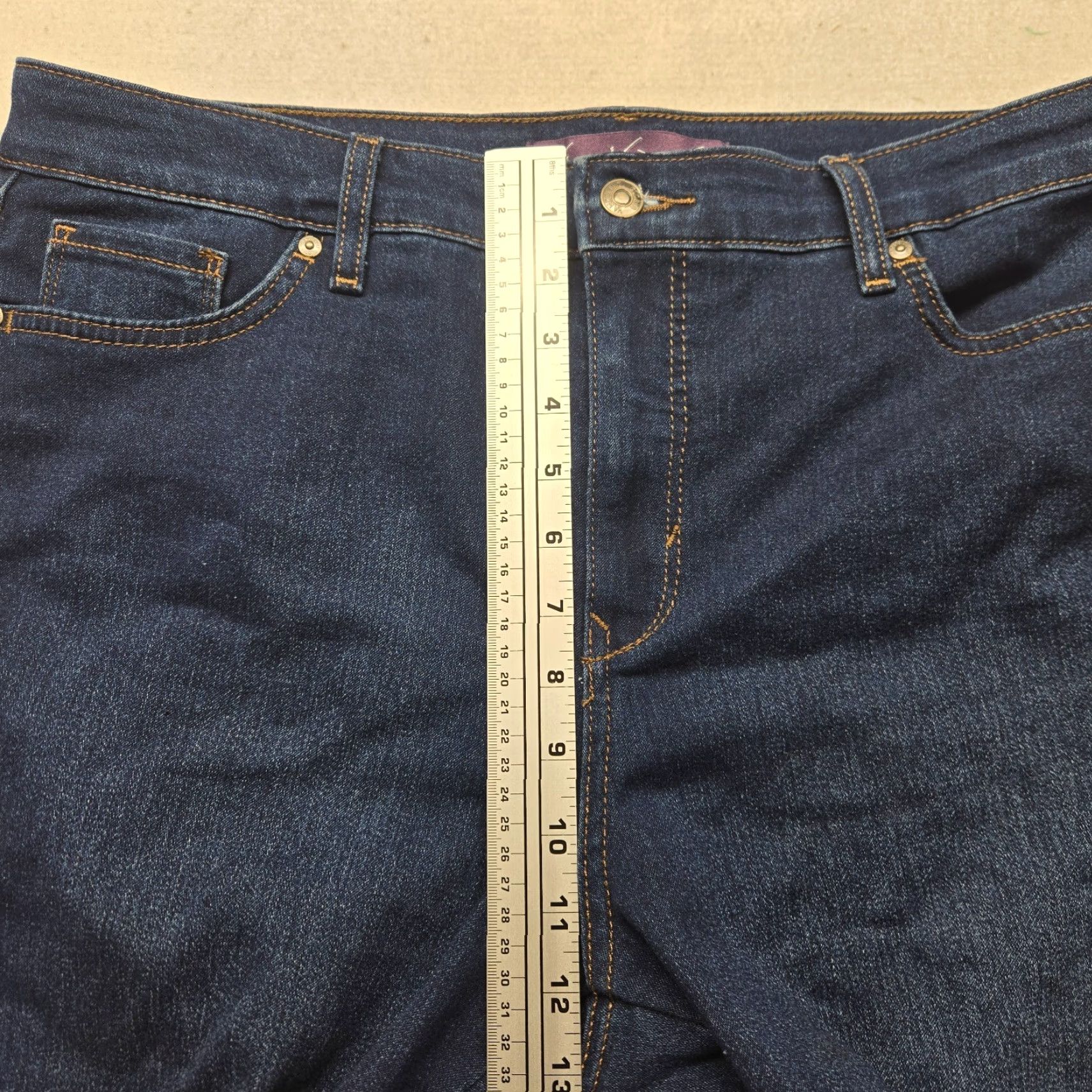 Gloria Vanderbilt Gloria Vanderbilt Amanda Dark Wash Blue Jeans Denim Adult Women's Size 14 Size 36" / US 14 / IT 50 - 4 Thumbnail