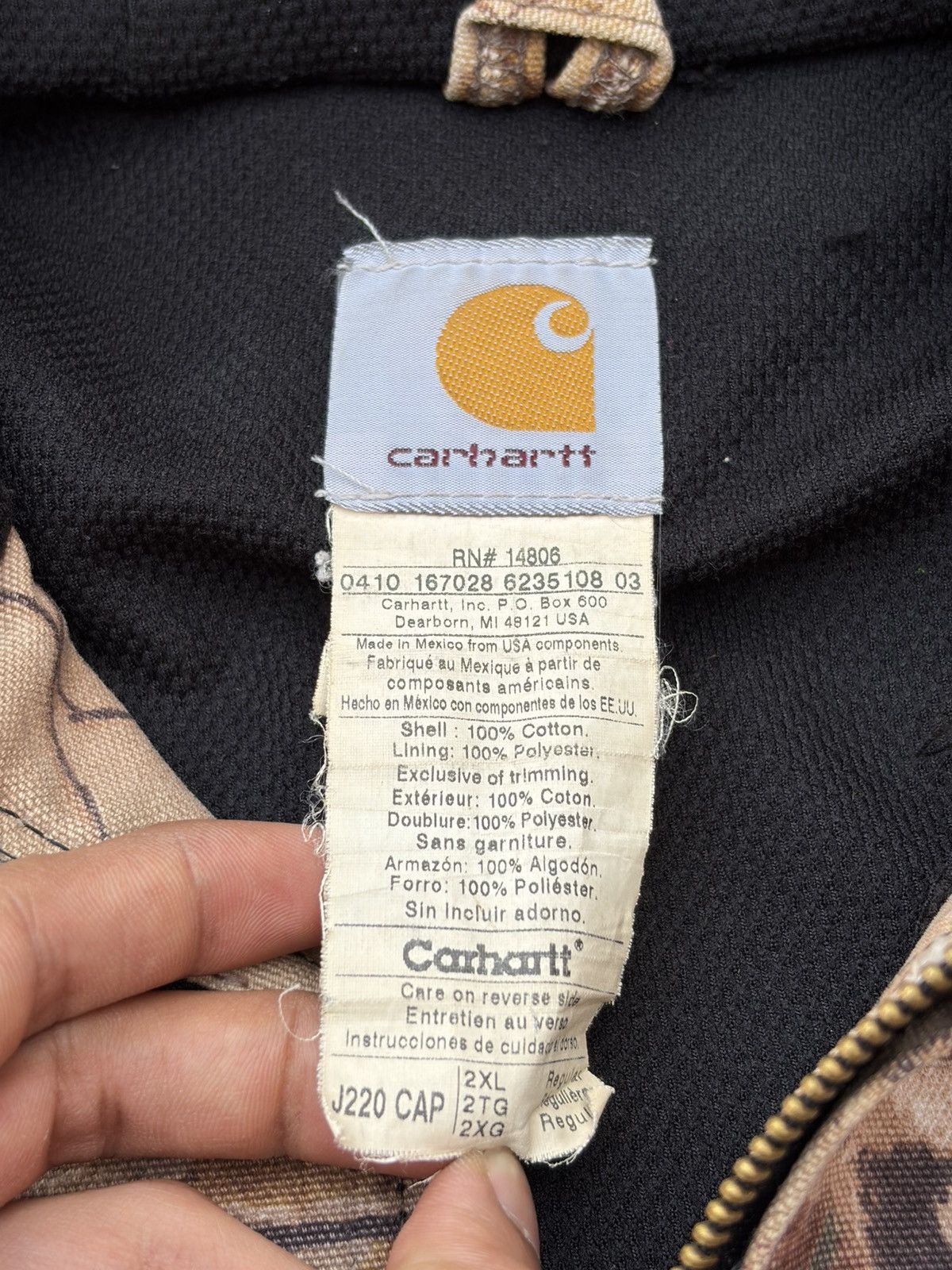 Carhartt Vintage 00s Sunfaded Carhartt X Realtree Active Jacket Size US XL / EU 56 / 4 - 8 Thumbnail