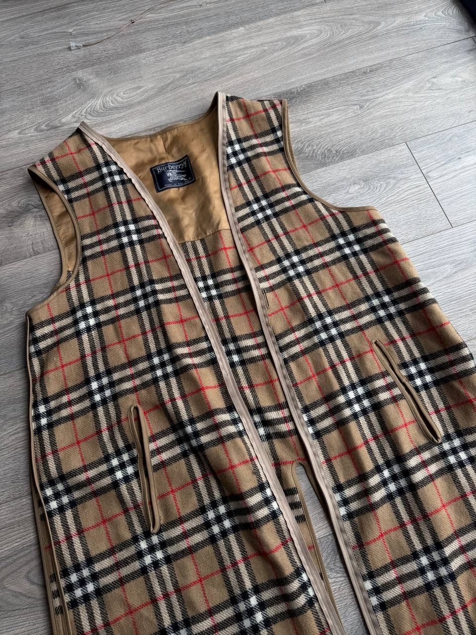 Burberry Burberry Lining Size M / US 6-8 / IT 42-44 - 2 Thumbnail