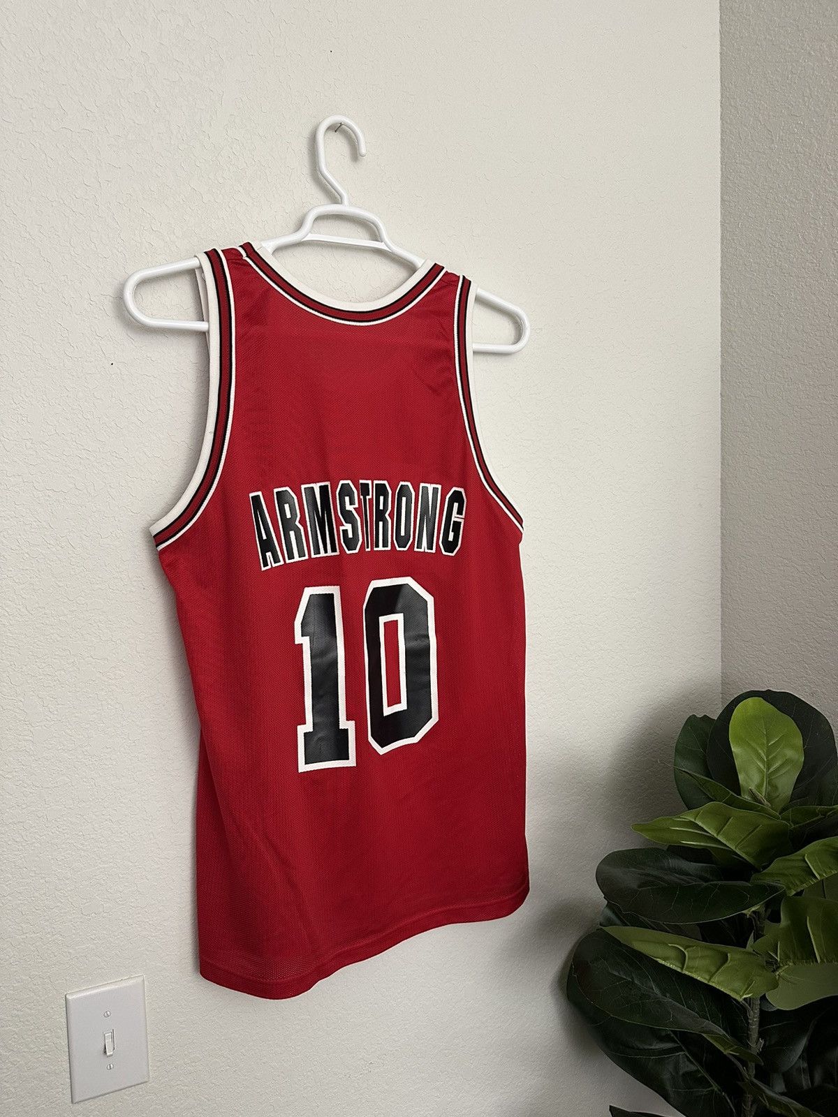 Champion × NBA × Vintage 90s NBA Champion Jersey Chicago Bulls BJ Armstrong 44/L Size US L / EU 52-54 / 3 - 5 Thumbnail