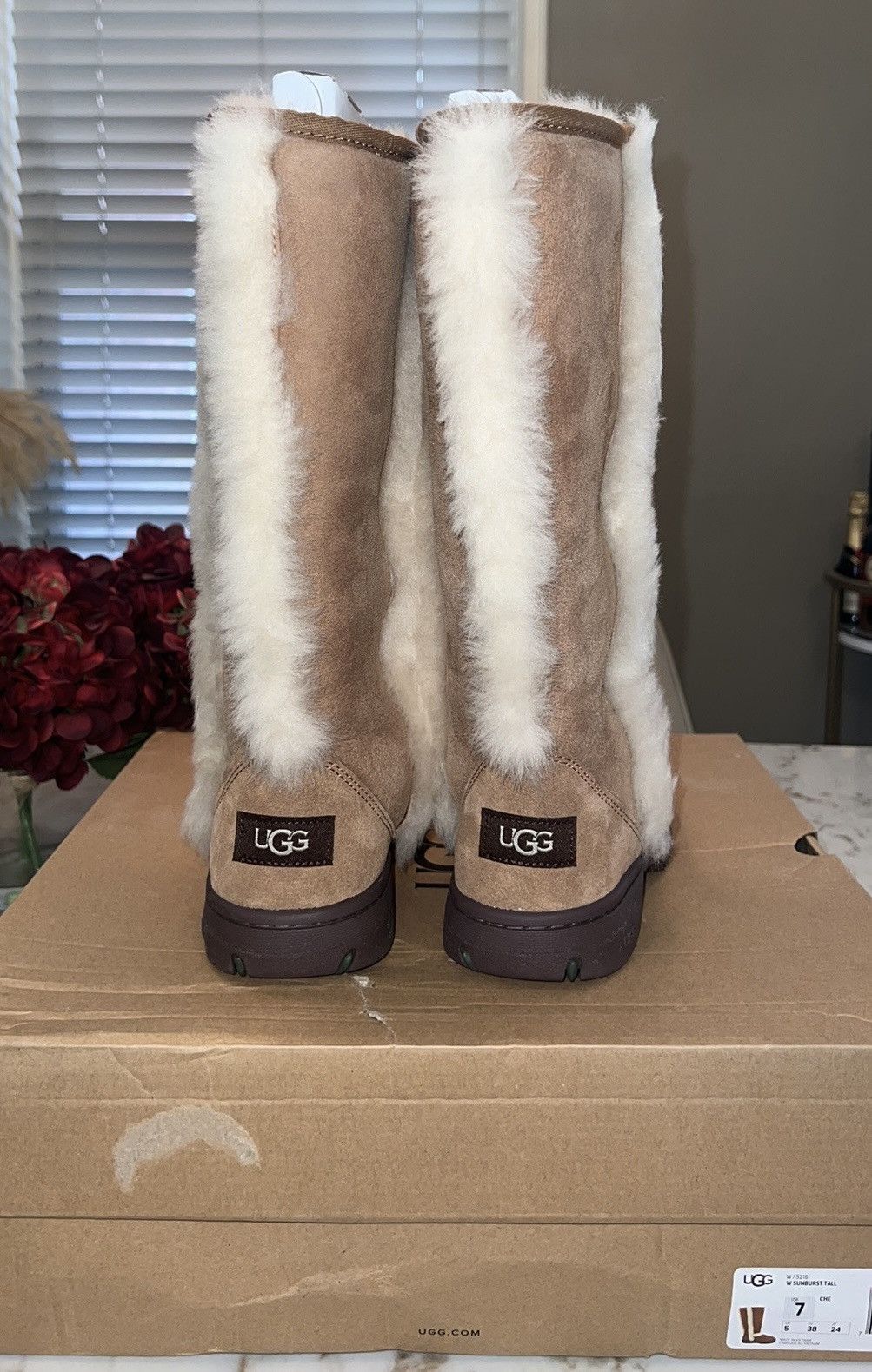 Ugg NIB UGG Sunburst Tall Women’s boots Chestnut |size 7 Size US 7 / IT 37 - 3 Thumbnail