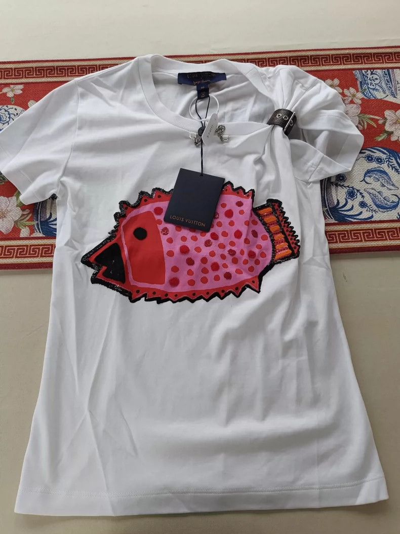 Louis Vuitton Louis Vuitton Yayoi Kusama Short Sleeves Size US XS / EU 42 / 0 - 1 Thumbnail