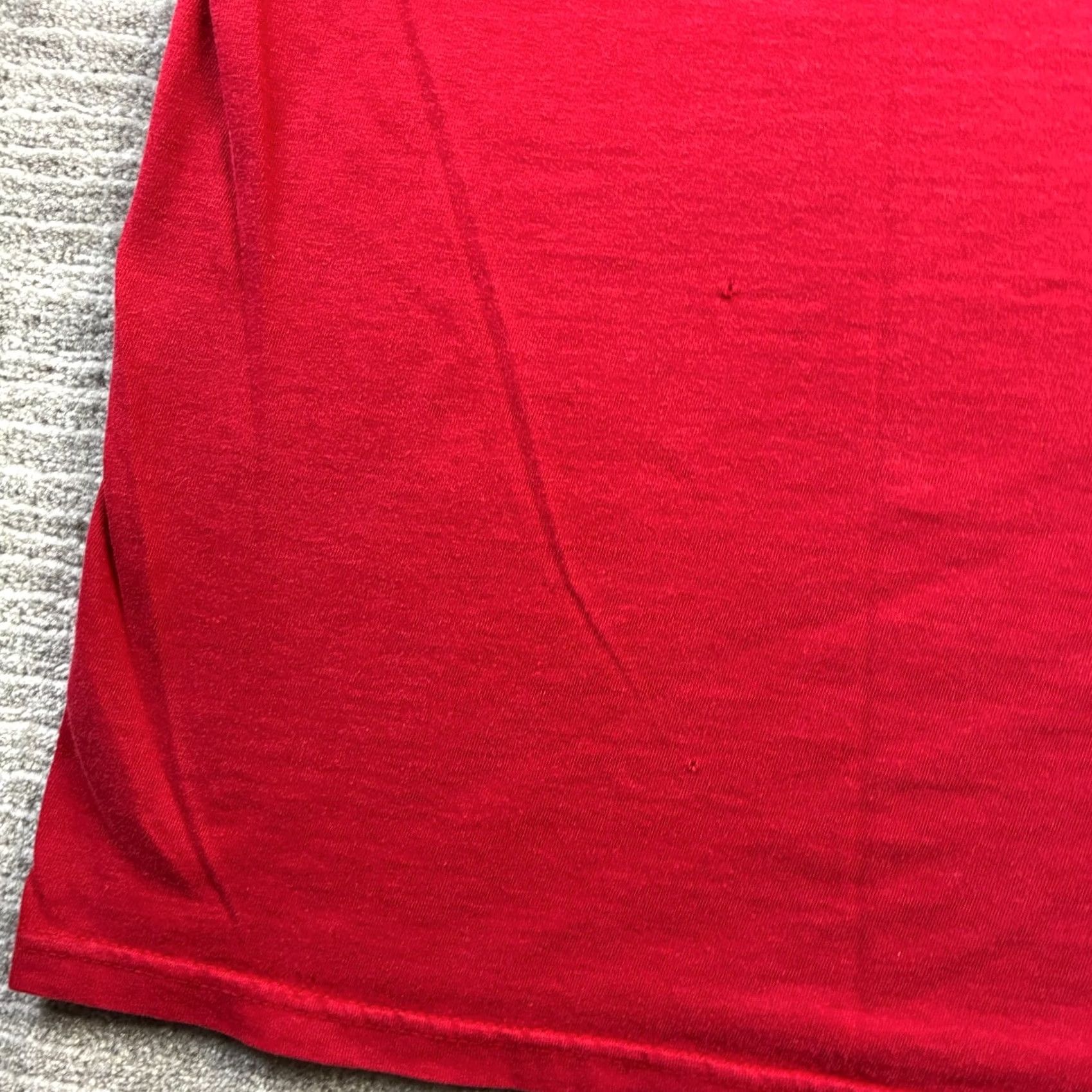 Quiksilver VINTAGE Quiksilver Shirt XL Red T-Shirt Mens Regular Crew Neck Graphic Print 2000s Grunge Classic Sketch Logo Used Vel Size US XL / EU 56 / 4 - 7 Thumbnail