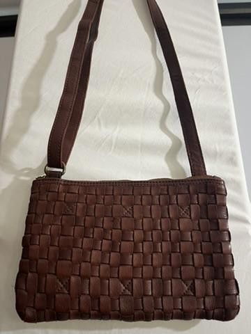 Designer Ashwood Heritage Stylish Brown Leather Crossbody Bag Size ONE SIZE - 1 Thumbnail