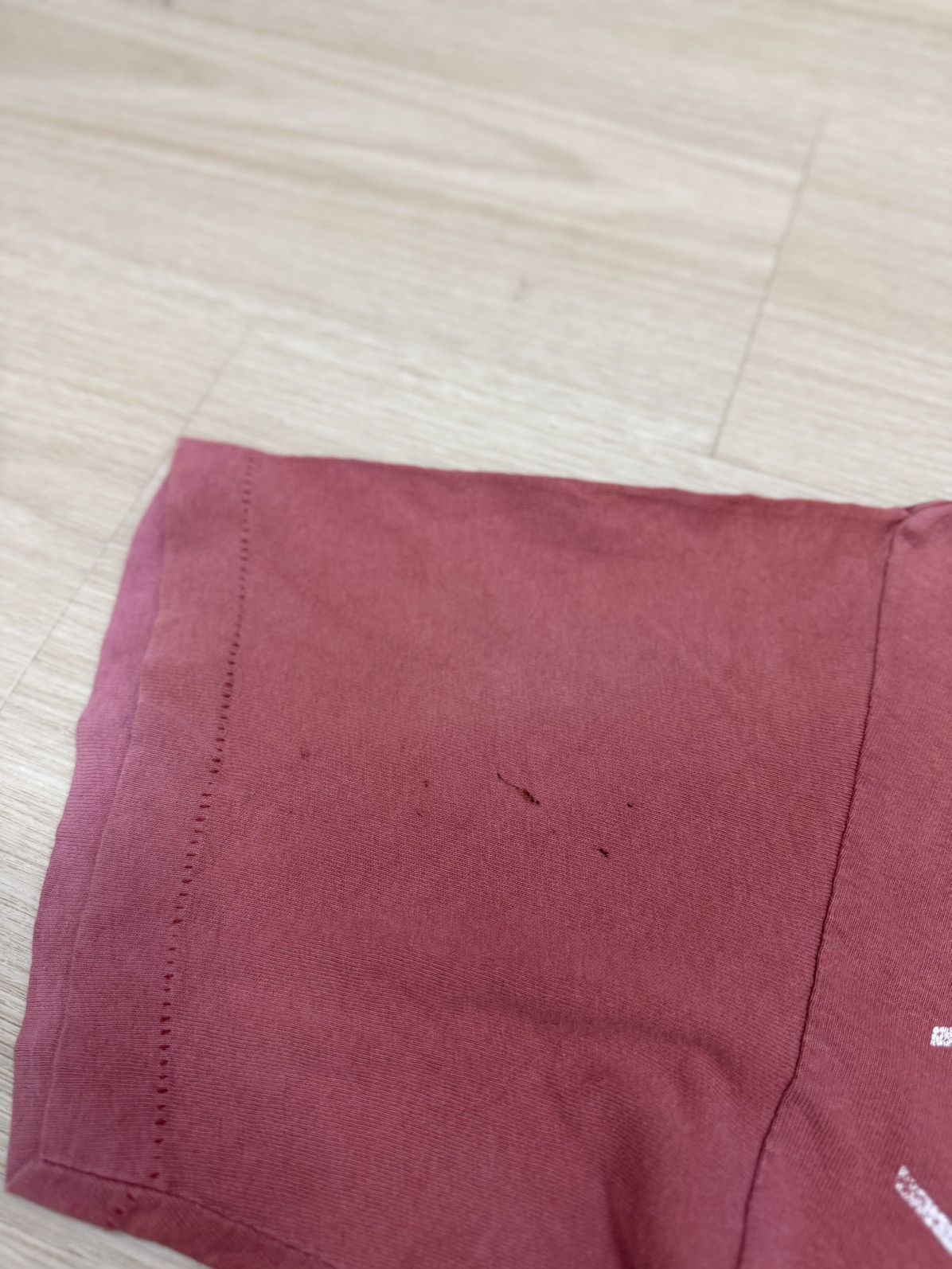 Vintage 26 red skateboard t-shirt