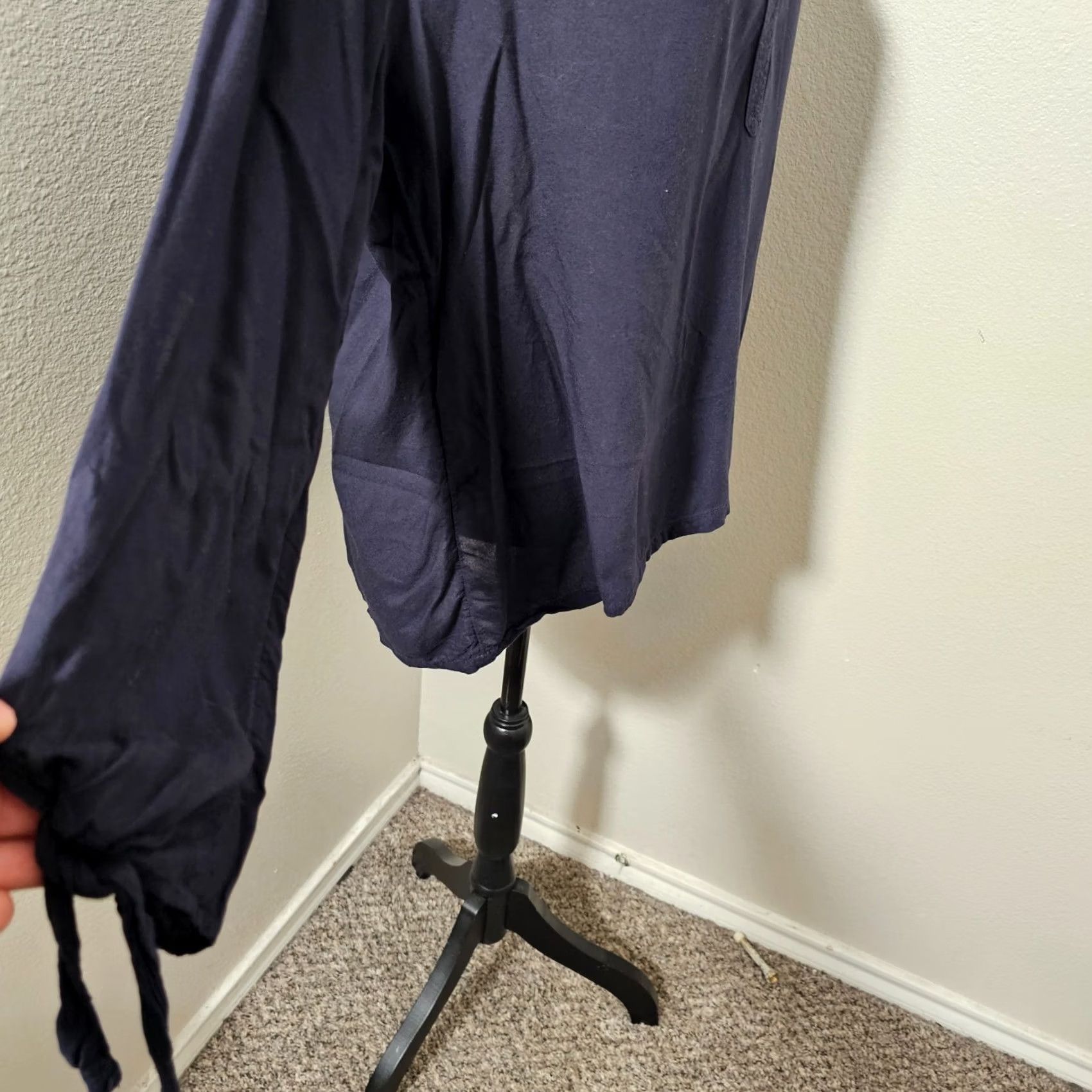 H&M H&M Blouse Tunic Long Sleeve V-Neck Tie Dark Blue Size 14 Women's Classic Regular Chambray Mod al Casual Spring Size XL / US 12-14 / IT 48-50 - 4 Thumbnail