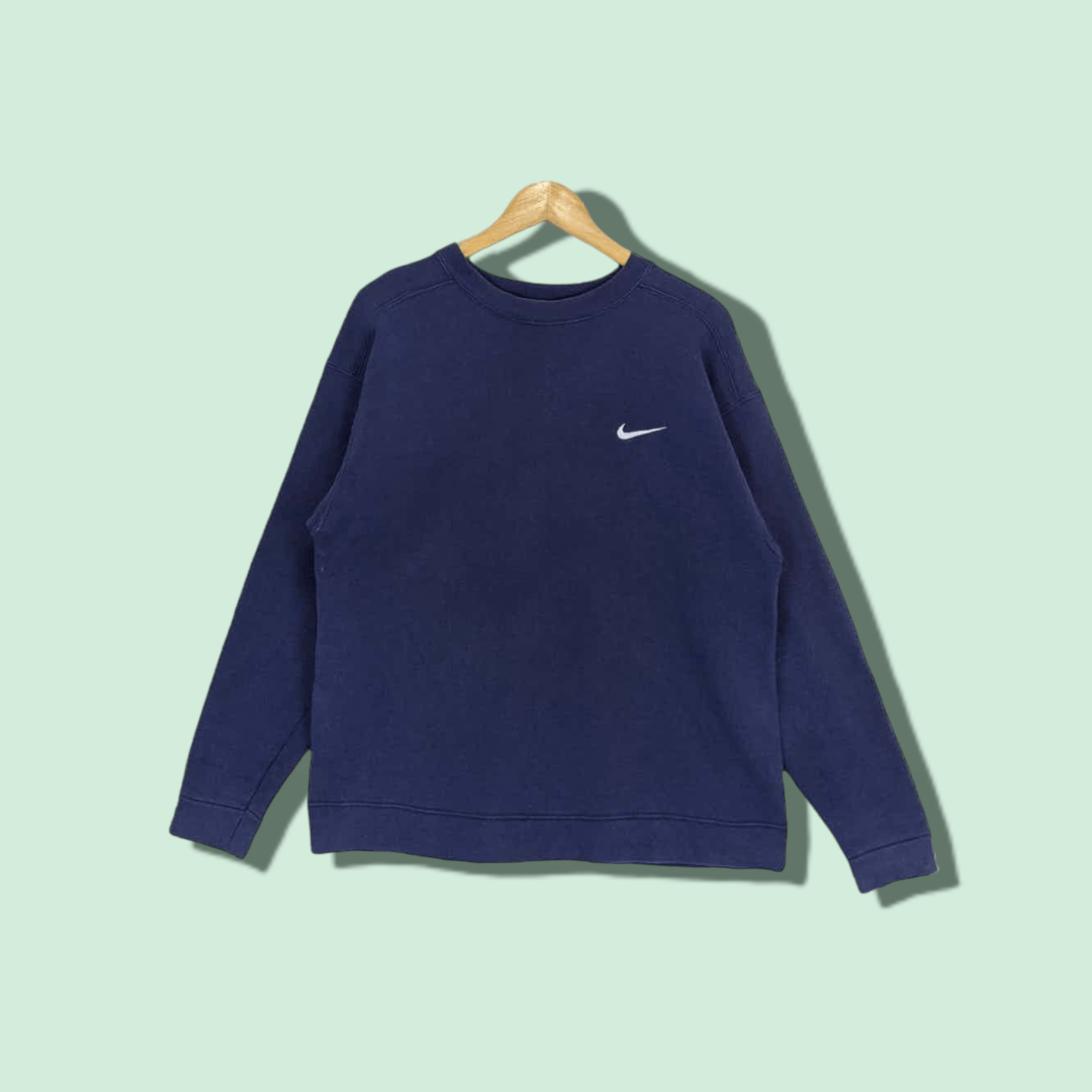 image of Made In USA x Nike Vintage 90's Nike Swoosh Logo Jumper Sweatshirt in Blue Purple (Size Medium)