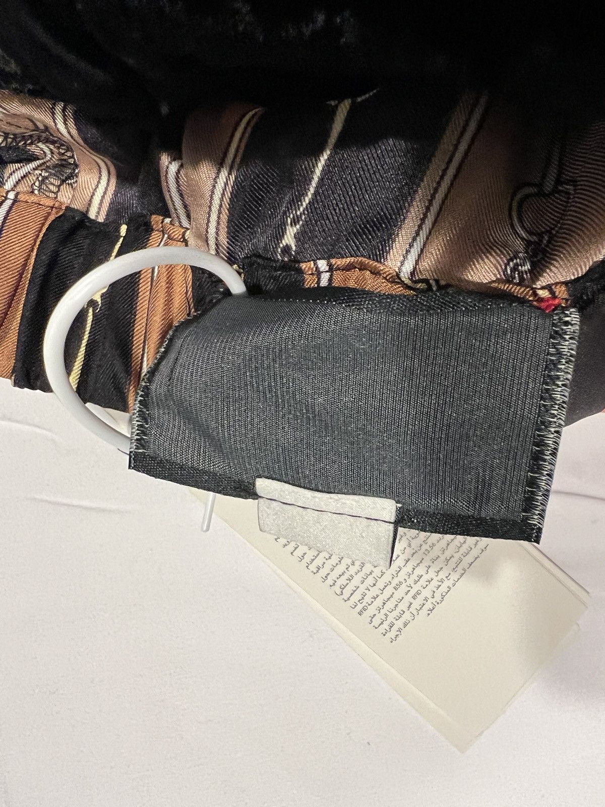 Gucci Gucci mens shorts. 30/M. $2100 Size US 30 / EU 46 - 7 Thumbnail