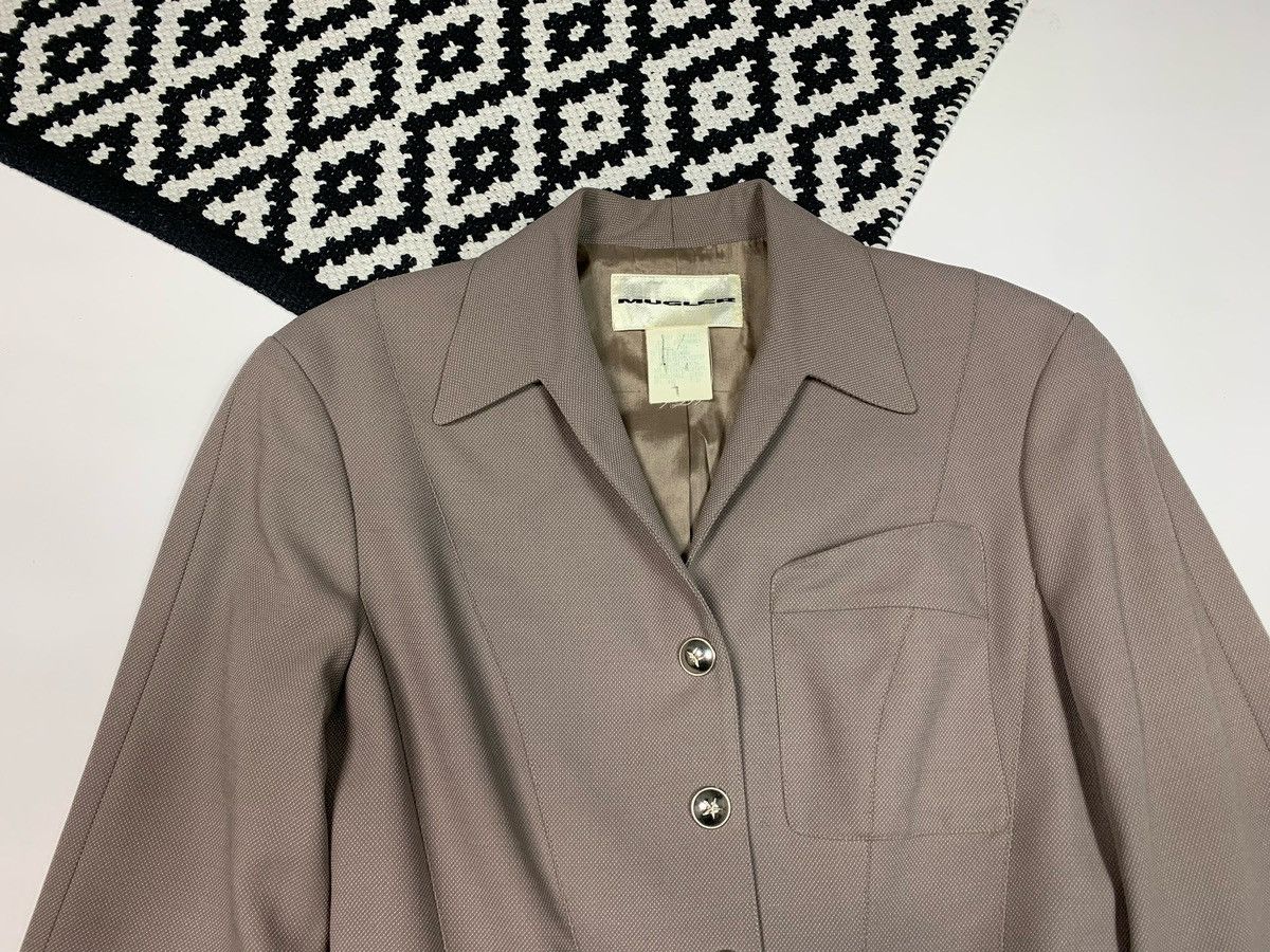 Mugler 90s Thierry Mugler Trouser Pant Suit With belt Beige Size 36 Size S / US 4 / IT 40 - 4 Thumbnail