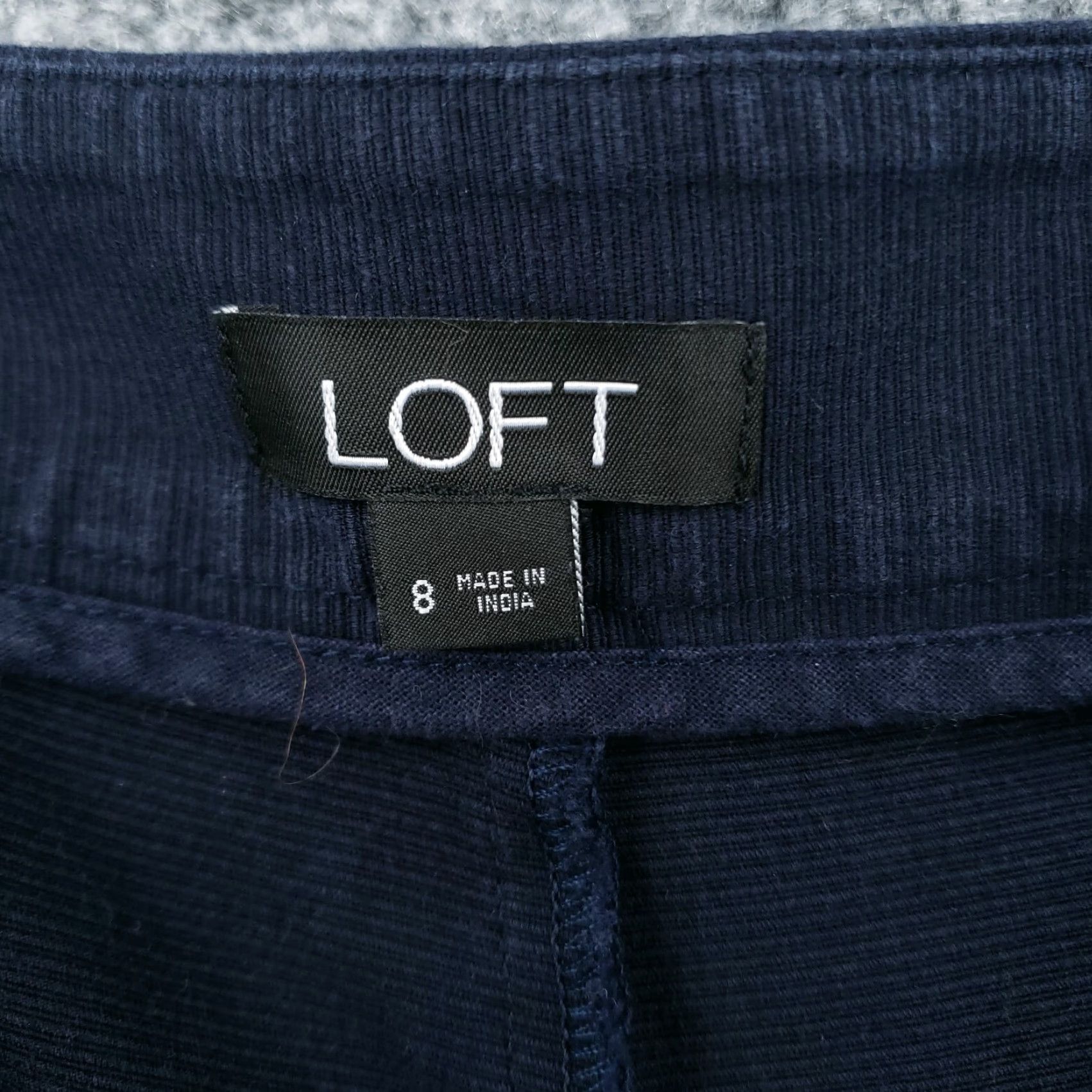 Loft LOFT Shorts Women 8 Blue Chino Mid Rise Beaded Flat Front Casual Shorts Size 30" / US 8 / IT 44 - 3 Thumbnail