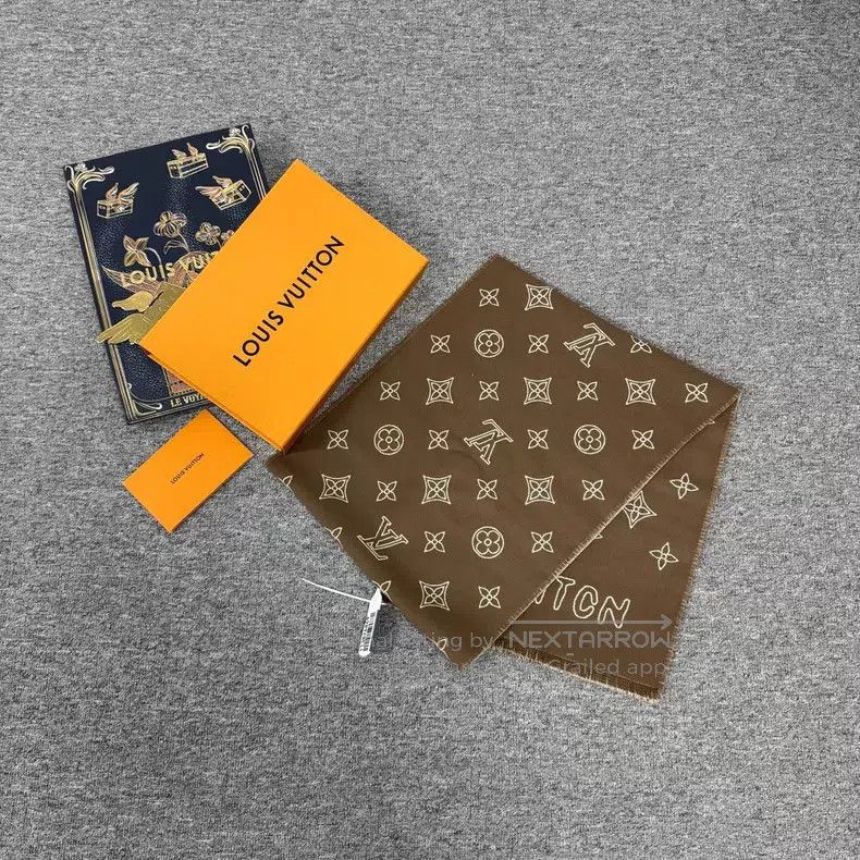 Louis Vuitton Louis Vuitton Reversible presbyopic wool scarf Size ONE SIZE - 2 Thumbnail