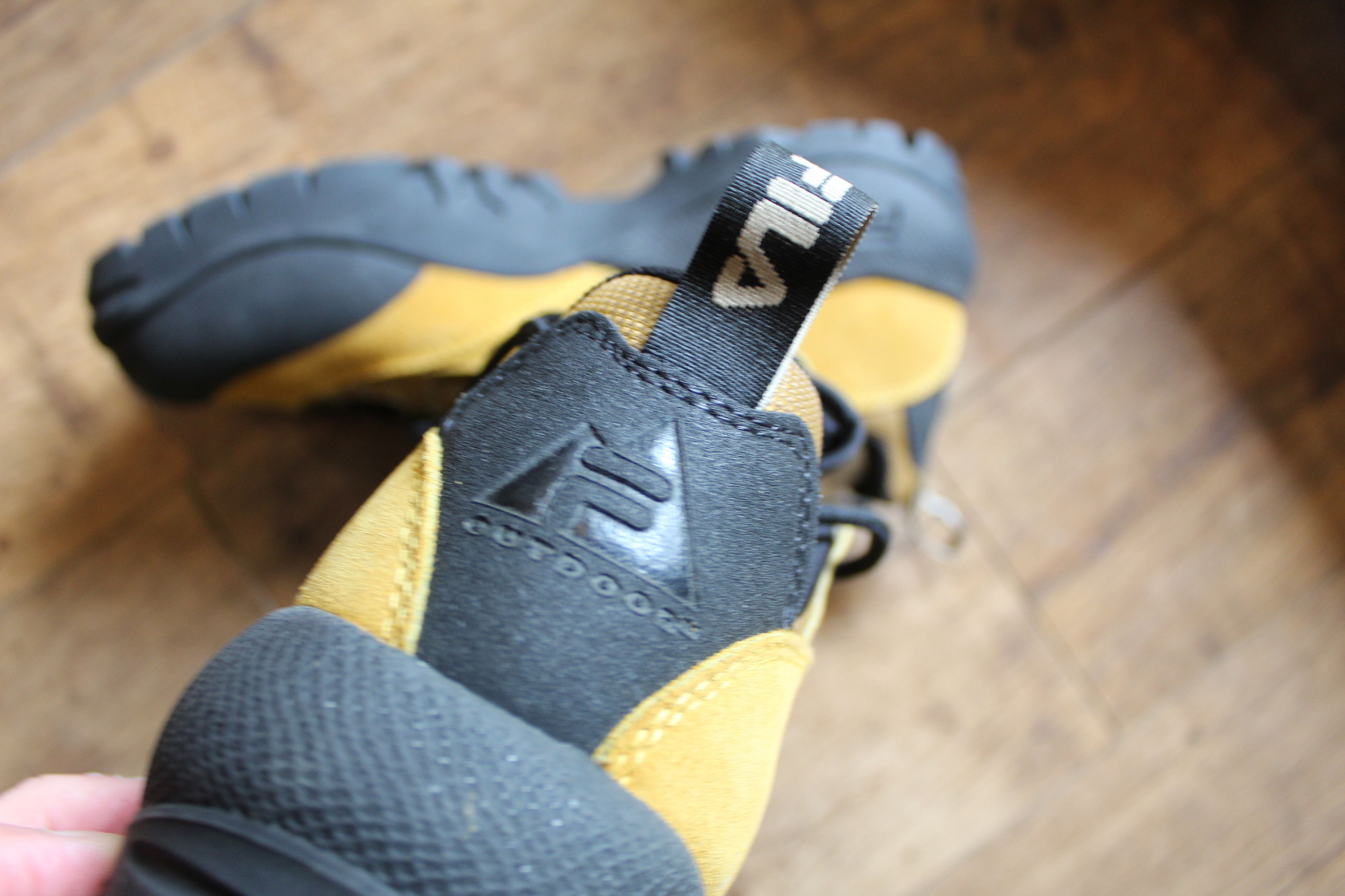 Fila FILA Outdoor CERRO (1997) – Deadstock / Rare – Size 11 US Size US 11 / EU 44 - 4 Thumbnail
