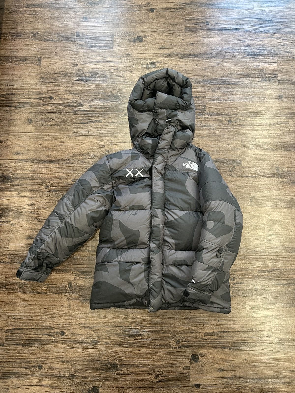 Kaws × The North Face KAWS x The North Face Himalayan Parka Black Size M Size US M / EU 48-50 / 2 - 1 Thumbnail