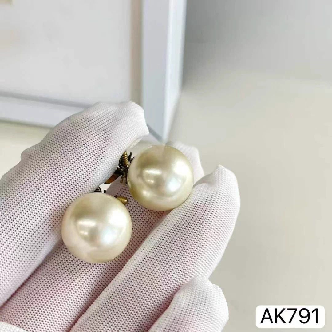 Dior Dior Bee Pearl Earrings New AK791 Size ONE SIZE - 6 Thumbnail