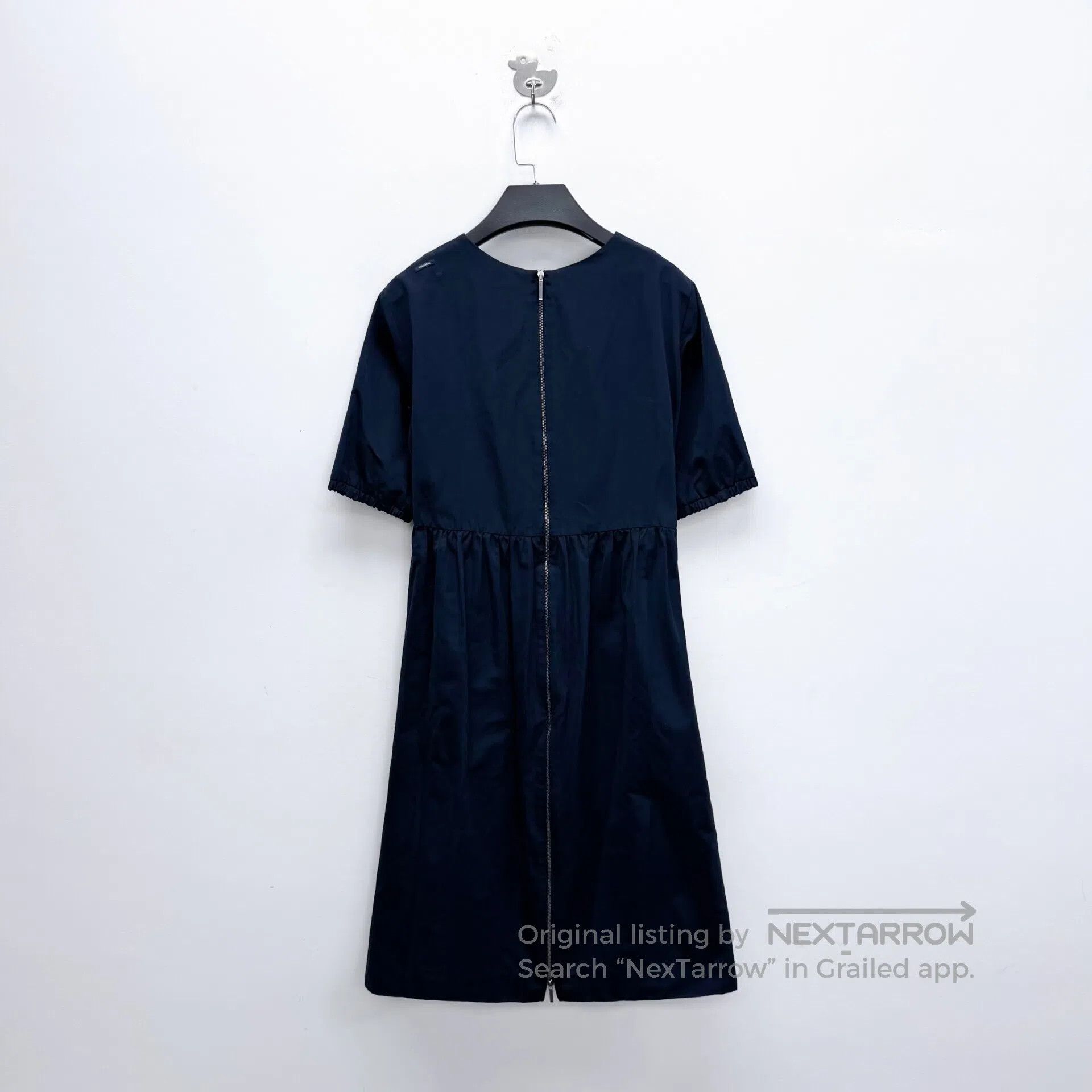 Max Mara Max Mara Puff Sleeve Contrasting Back Zip Dress| Size XS / US 0-2 / IT 36-38 - 2 Thumbnail