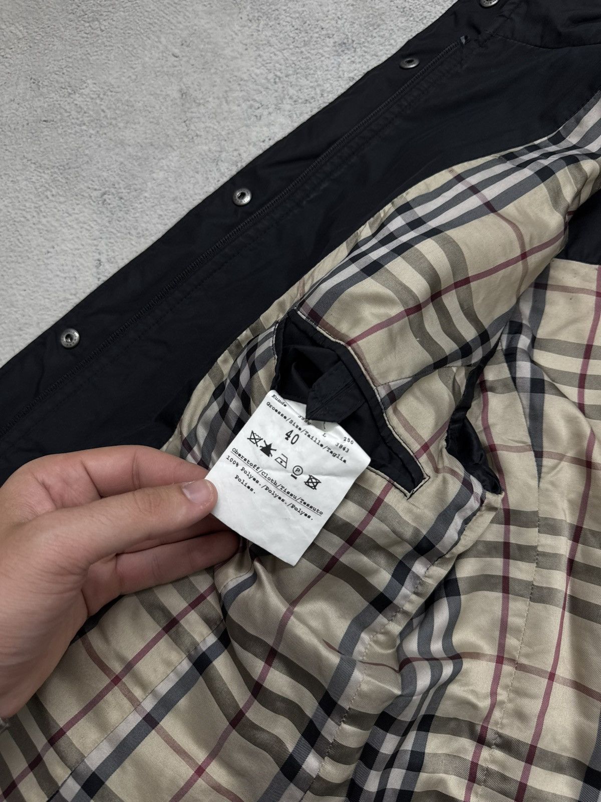 Burberry Vinatge Burberry London Coat Jacket Size M / US 6-8 / IT 42-44 - 16 Thumbnail