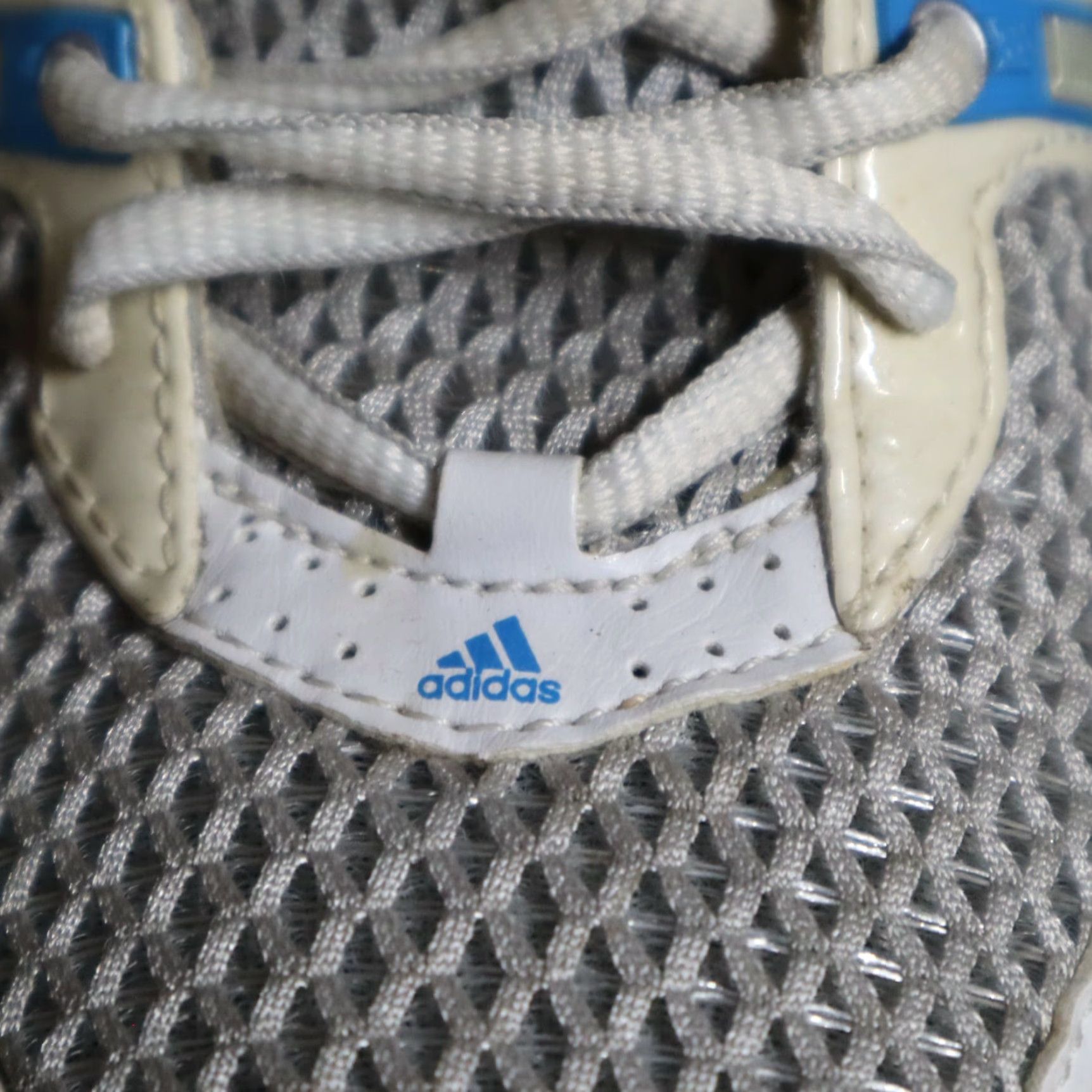 Adidas Adidas Boost Sneakers Women's Cross Training Athletic Size 7.5 Blue/White Shoewear 378056 Size US 8 / IT 38 - 4 Thumbnail
