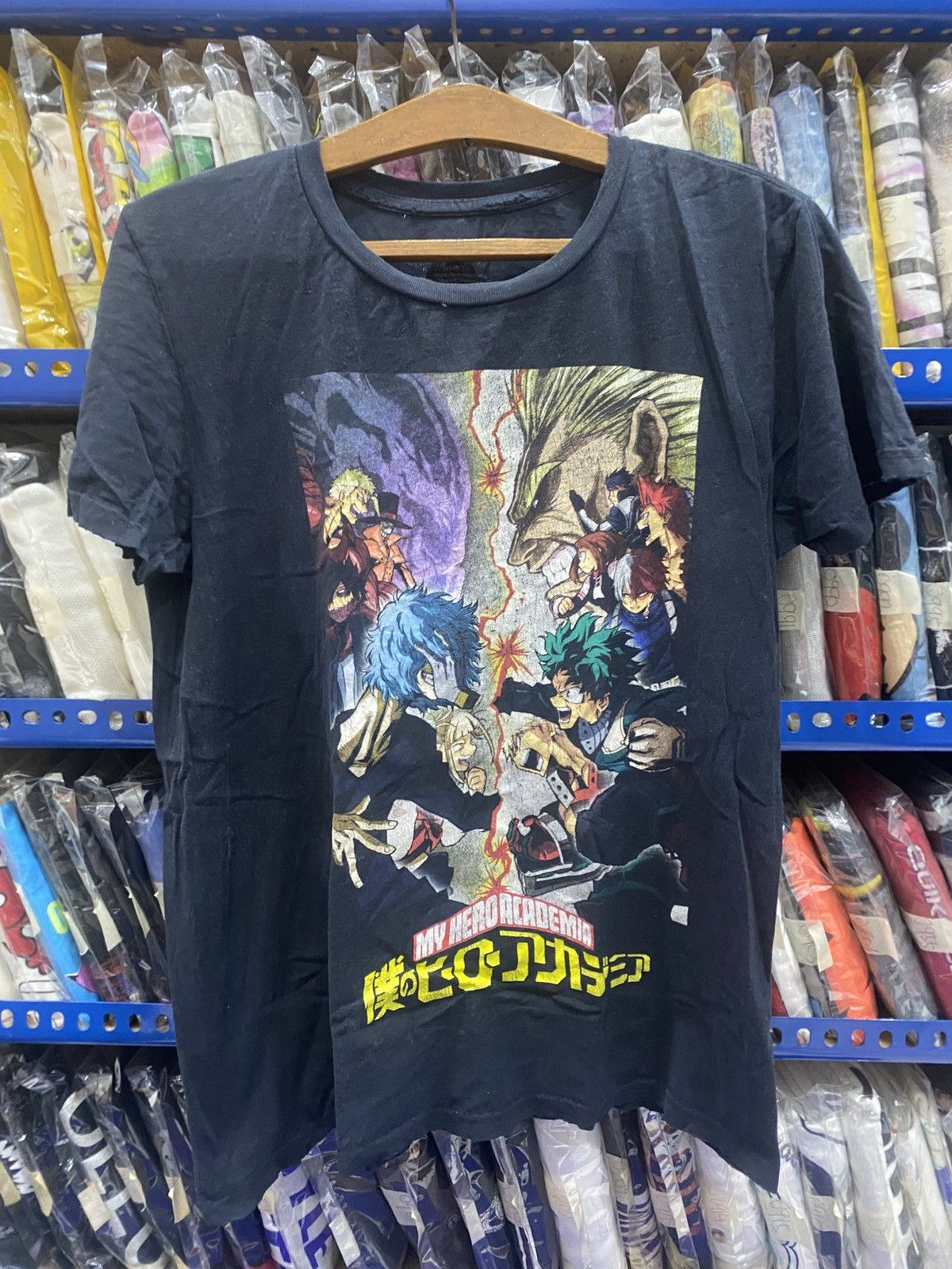 Anime DISTREESED MY HERO ACADEMIA TEES Size US M / EU 48-50 / 2 - 1 Thumbnail
