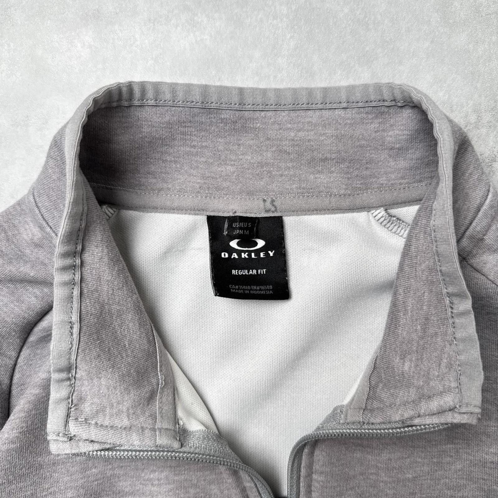 Oakley Y2K Oakley Grey Quarter Zip Up Jacket Size US S / EU 44-46 / 1 - 4 Thumbnail