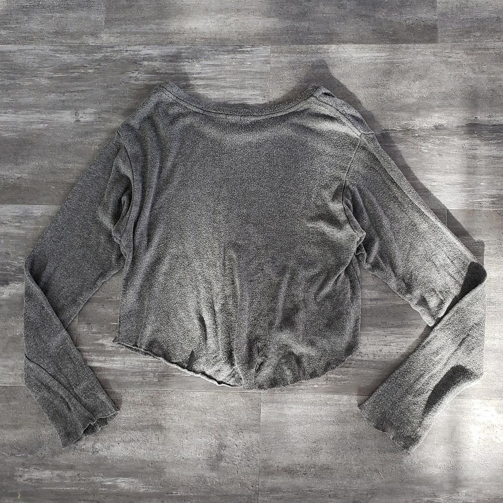 Designer Grey Cropped Melville Thin Sweater Long Sleeve Size ONE SIZE - 2 Thumbnail