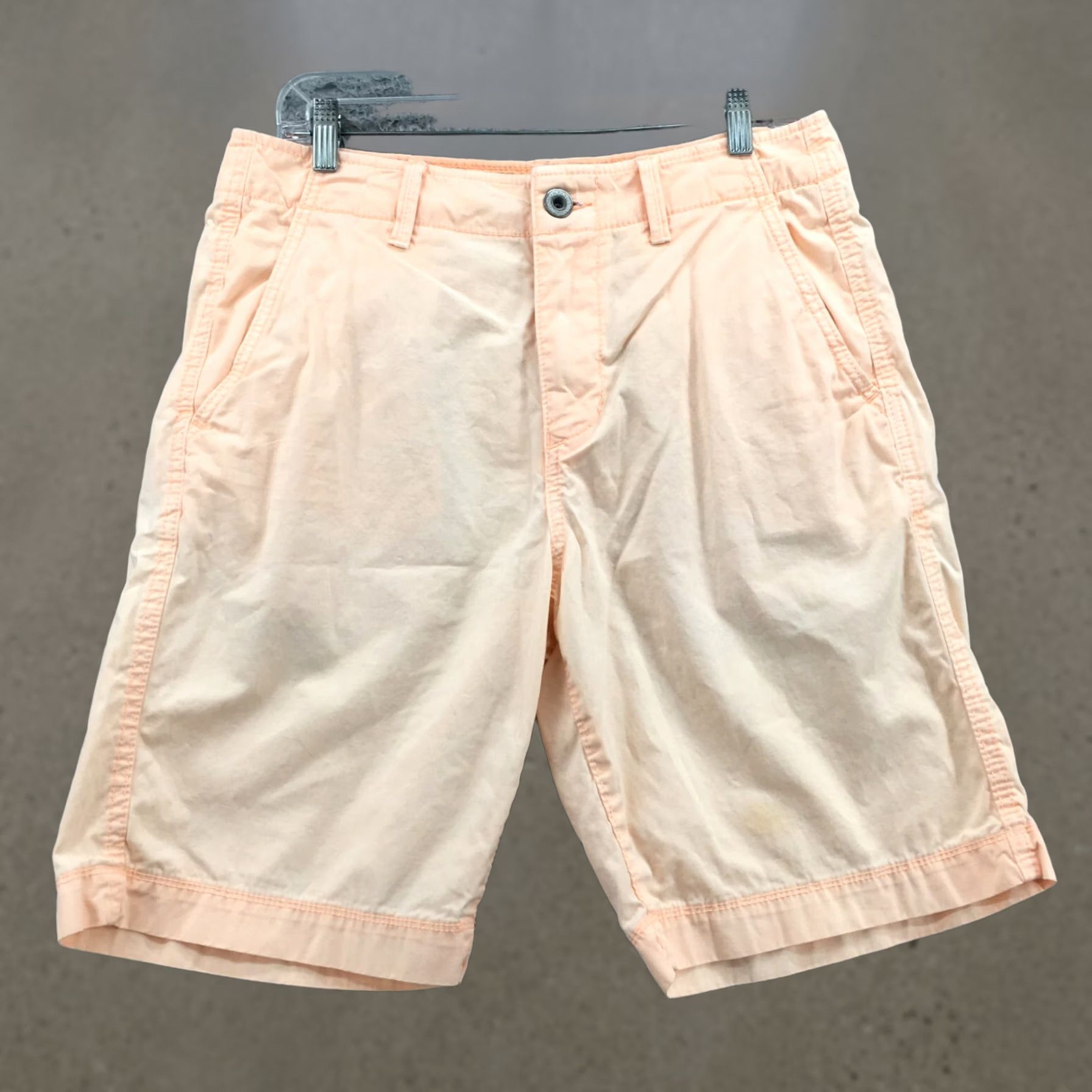 American Eagle Outfitters American Eagle Outfitters Bermuda Shorts Mens 32 Orange Bermuda Short Size US 32 / EU 48 - 1 Thumbnail