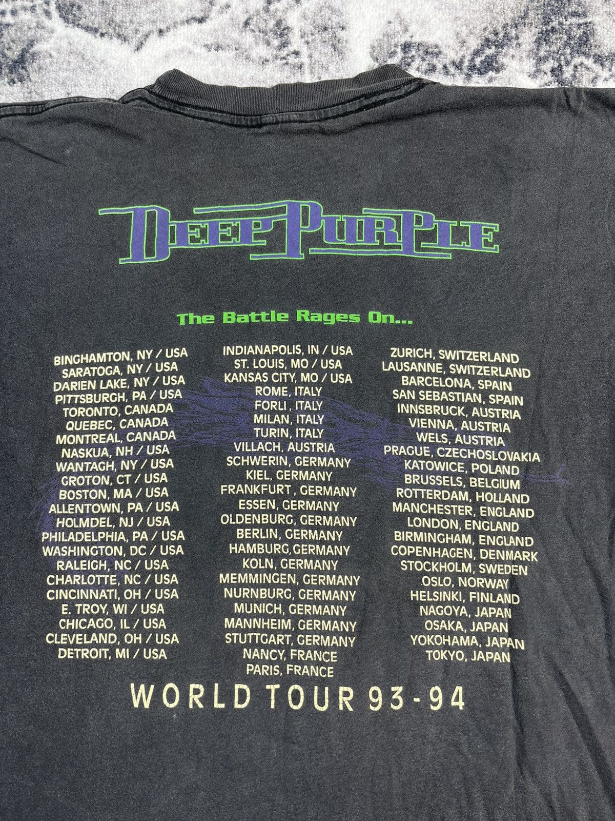 Band Tees Vintage Deep Purple T Shirt 1993-1994s Size US XL / EU 56 / 4 - 12 Thumbnail