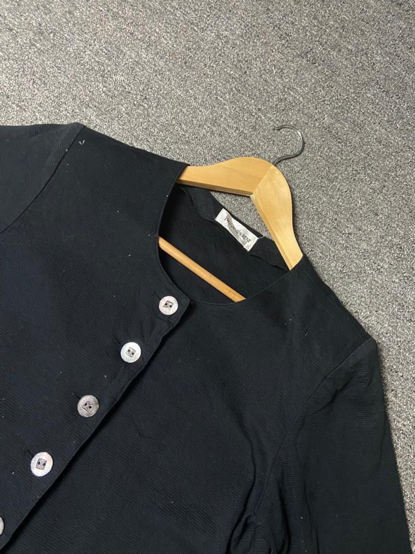 Yves Saint Laurent Vintage Yves Saint Laurent Buttons Blouse (177) Size XS / US 0-2 / IT 36-38 - 6 Thumbnail