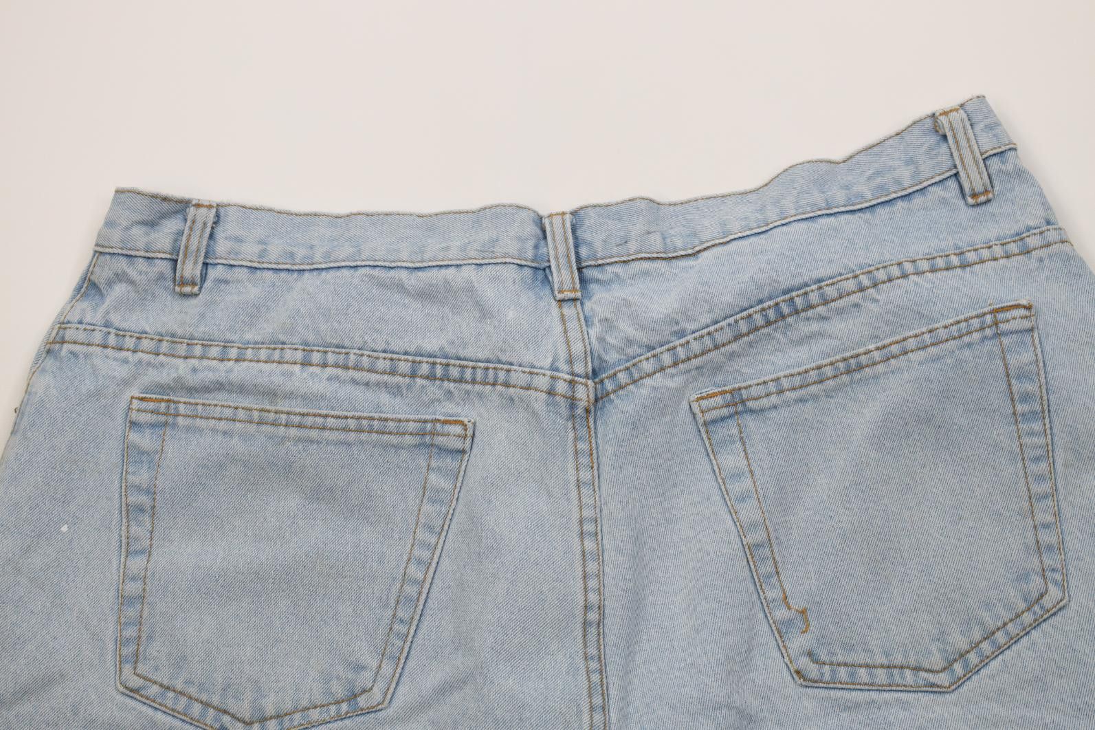 Vintage Vintage 90s IOU Skateboarding Baggy Denim Jean Shorts Blue Size US 38 / EU 54 - 12 Thumbnail