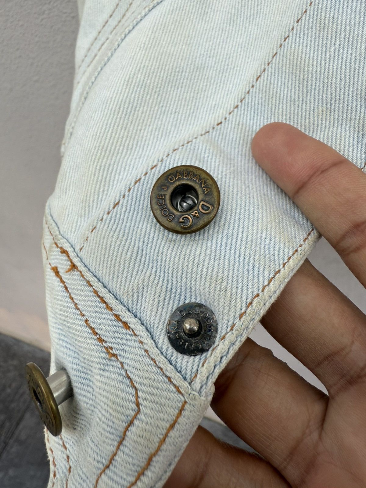 Dolce & Gabbana Dolce & Gabbana Acid Wash Denim Trucker Jacket Size S / US 4 / IT 40 - 17 Thumbnail