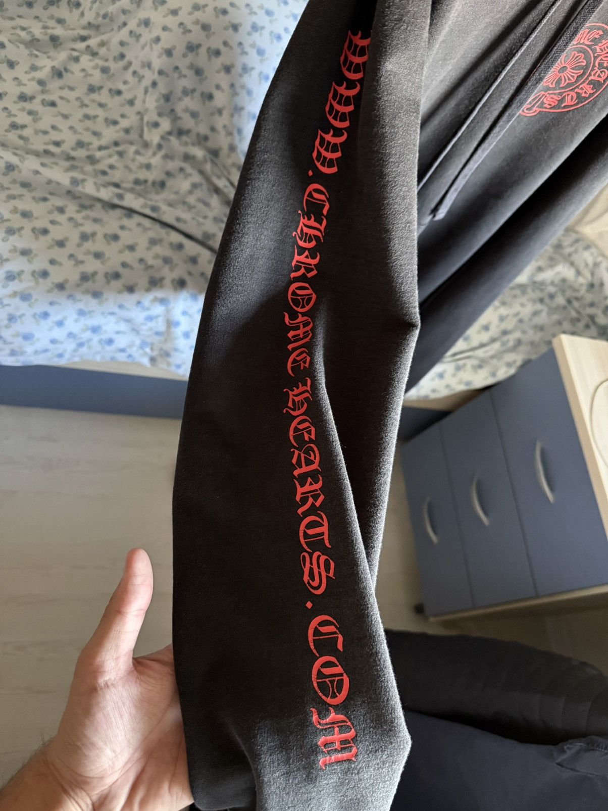Chrome Hearts Chrome Hearts Online Exclusive Red on Black Hoodie - USA Size US M / EU 48-50 / 2 - 10 Thumbnail