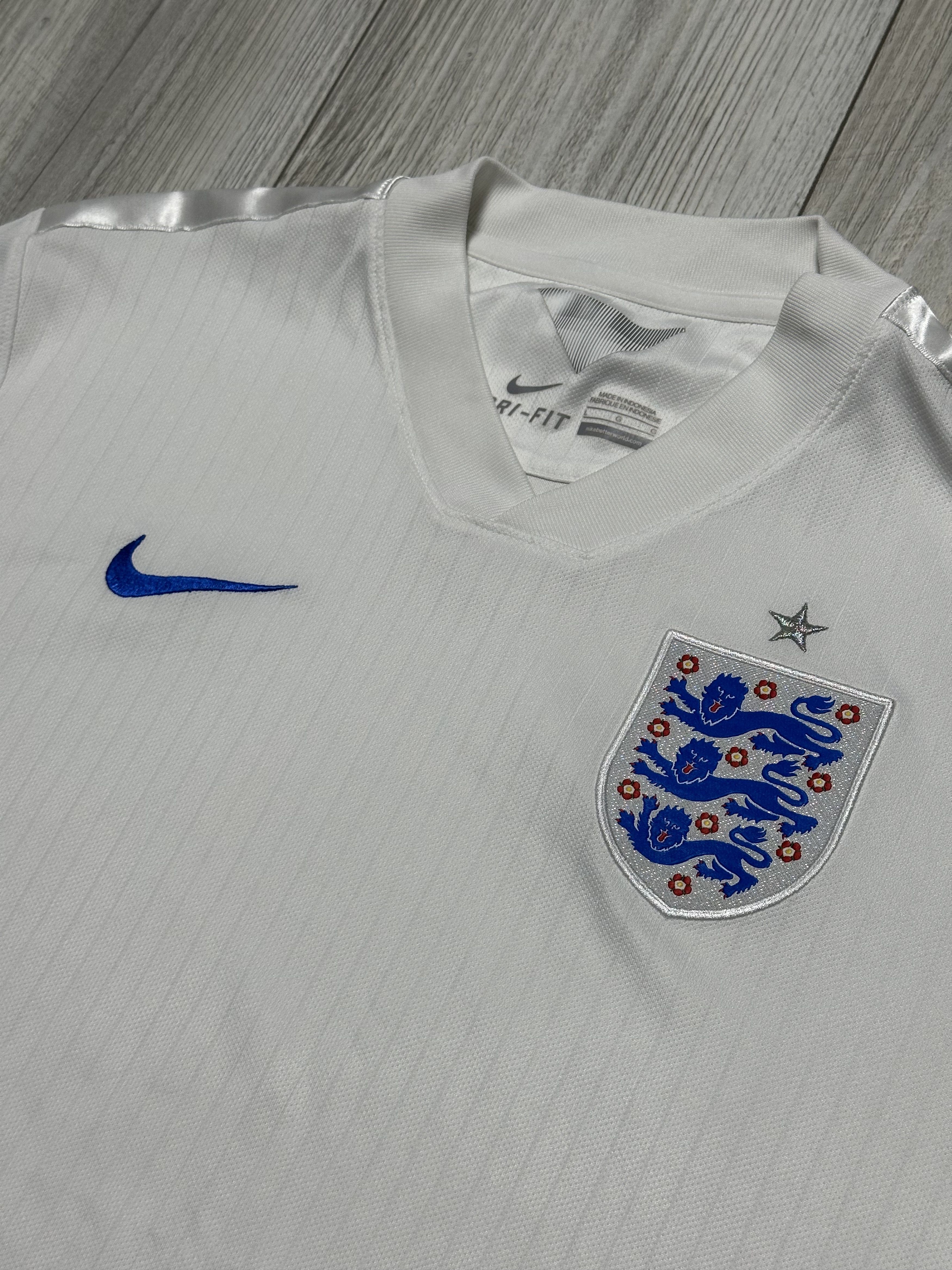 Nike Nike England National Team 2014-2015 Home Football Jersey L Size US L / EU 52-54 / 3 - 2 Thumbnail