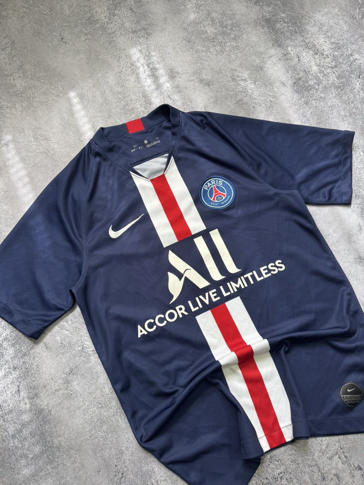 Nike Nike Paris Saint Germain 2019/20 Blokecore Home Jersey Size US S / EU 44-46 / 1 - 2 Thumbnail