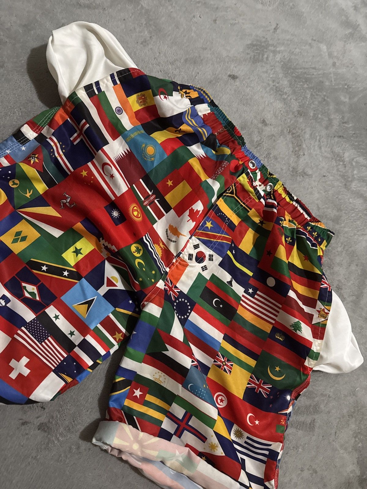 Vintage World Flags Shorts Vintage 80s 90s men’s lounge Size US 31 - 3 Thumbnail