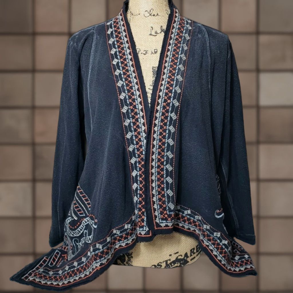 Vintage MONORENO Embroidered Acid Wash Knit Open Jacket Womens M Black Pockets Bohemian Artsy 90s Style Jacket Mens Womens Girls (adjusted to fit rules) Size M / US 6-8 / IT 42-44 - 1 Thumbnail