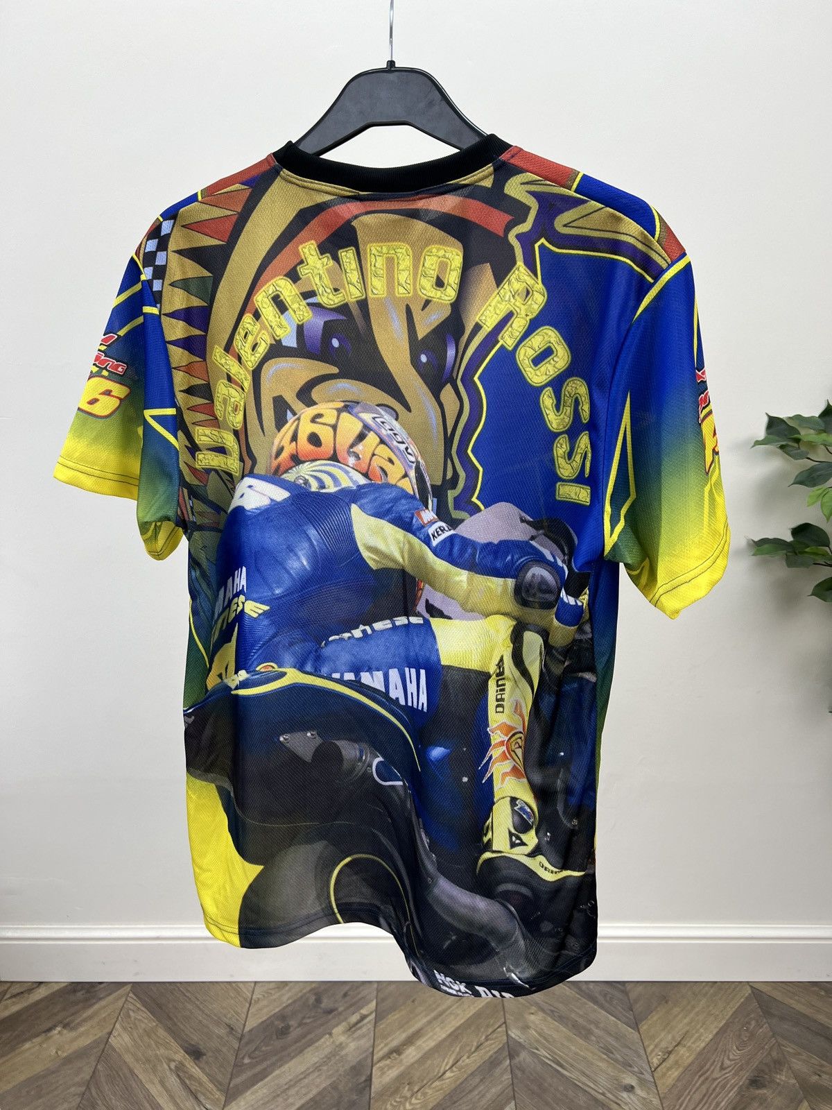 Yamaha Vintage Valentino Rossi #46 Yamaha MotoGP Racing Jersey Size US L / EU 52-54 / 3 - 6 Thumbnail