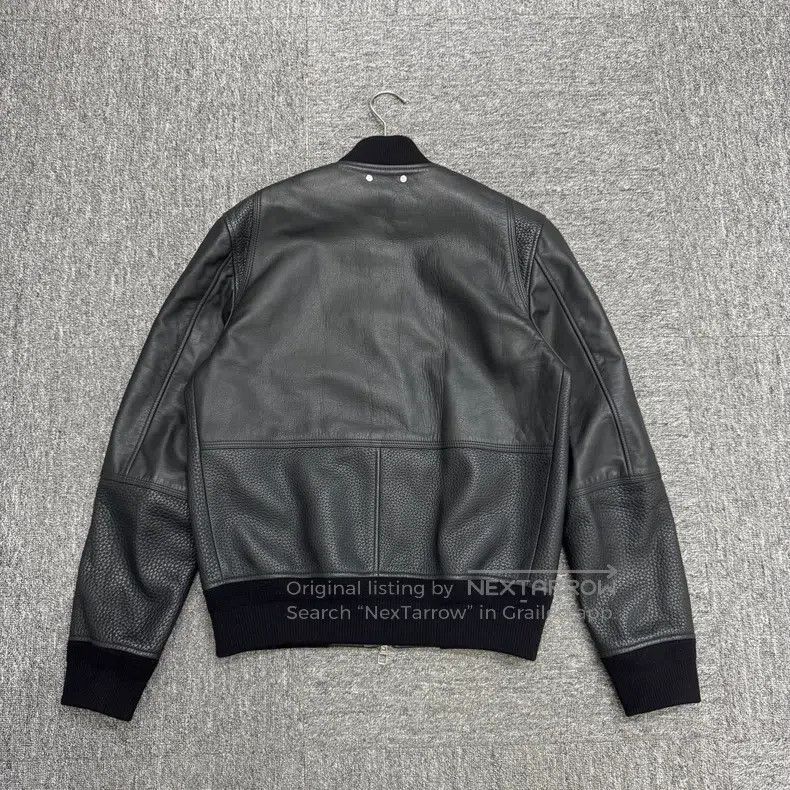 Louis Vuitton Louis Vuitton Cowhide bomber jacket Size US S / EU 44-46 / 1 - 5 Thumbnail
